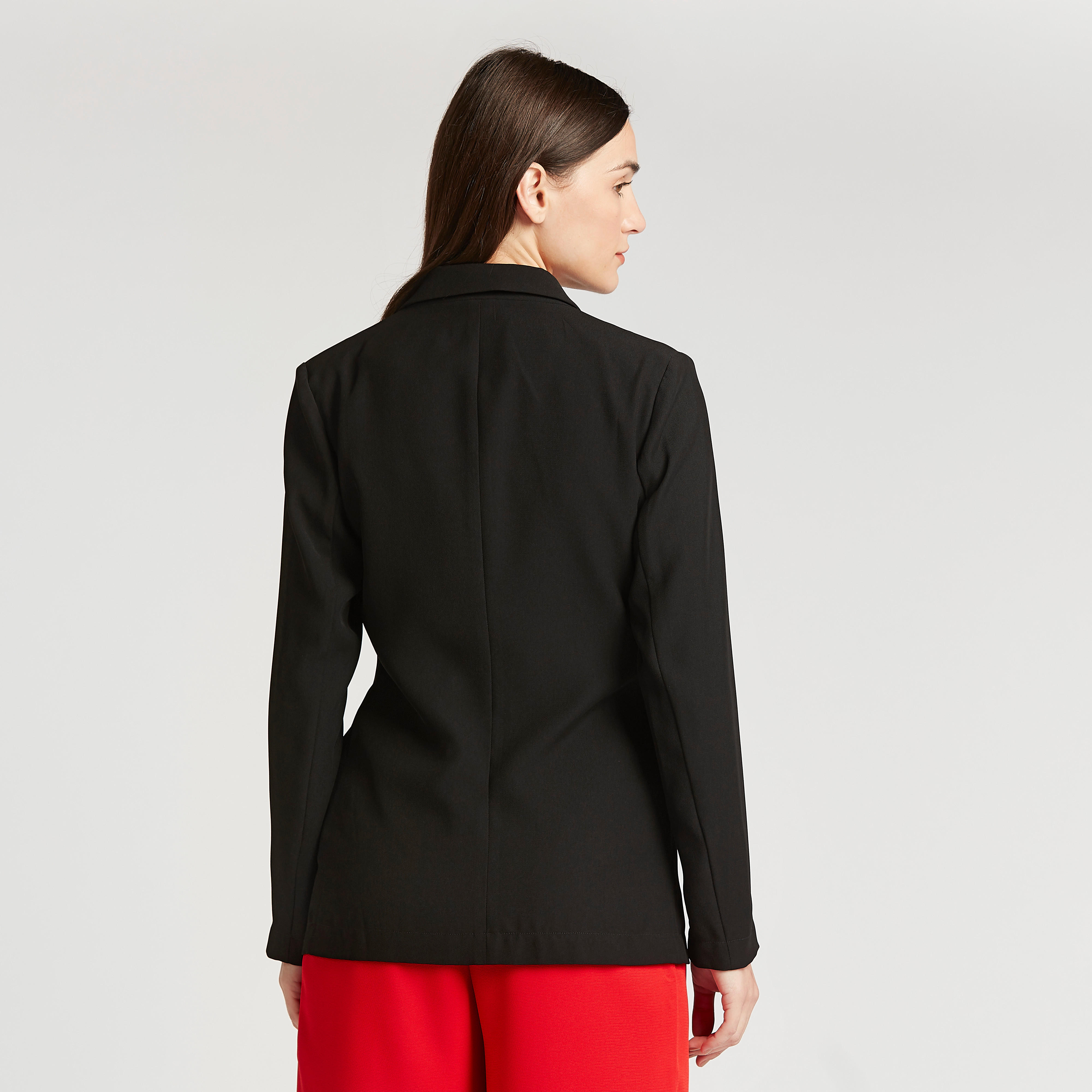 جاكيت بليزر رسمي سادة بجيوب بطيّة-women-clothing-coatsandjackets-blazers-image-2