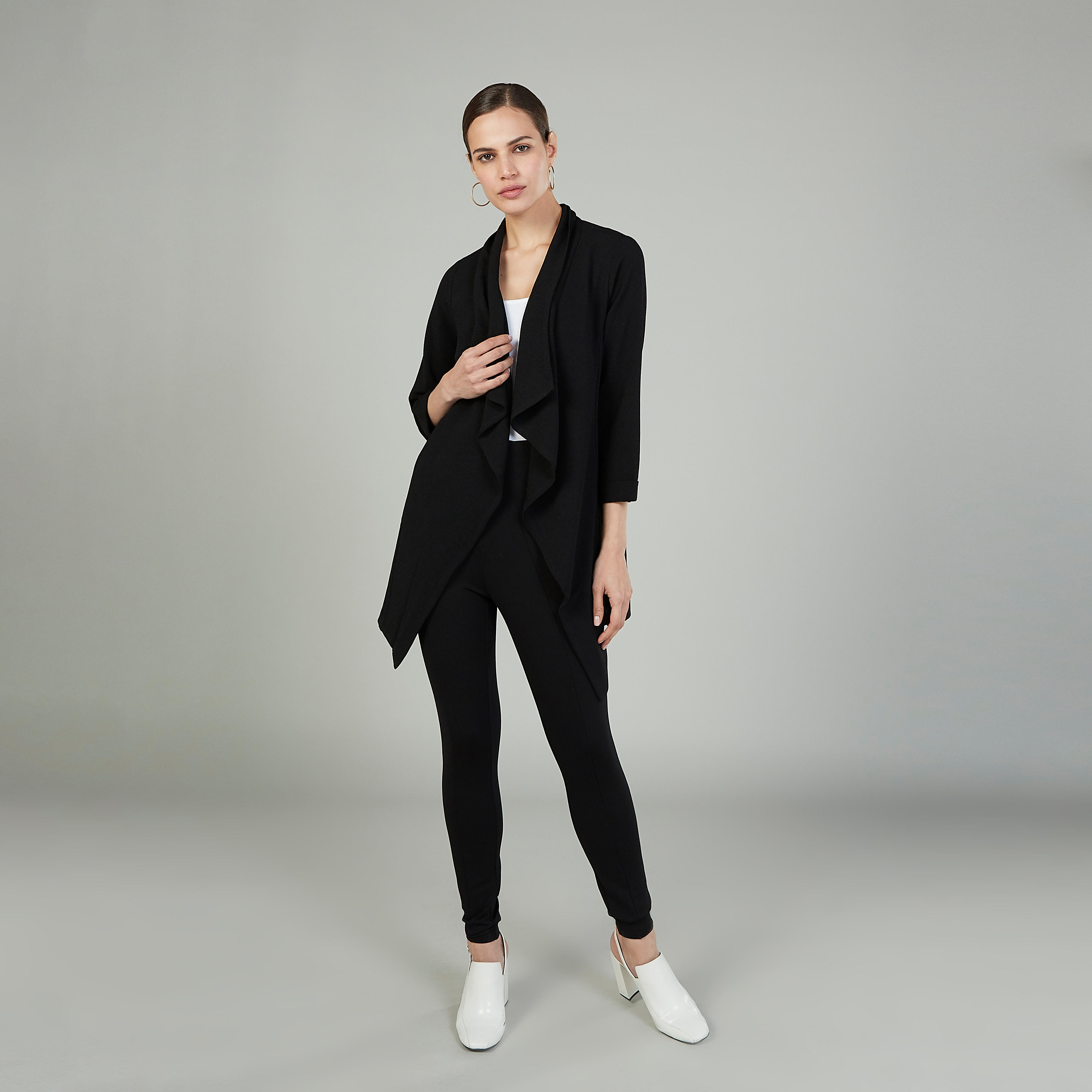 Sustainable Slim Fit Plain Blazer with 3/4 Sleeves-women-clothing-coatsandjackets-blazers-image-2