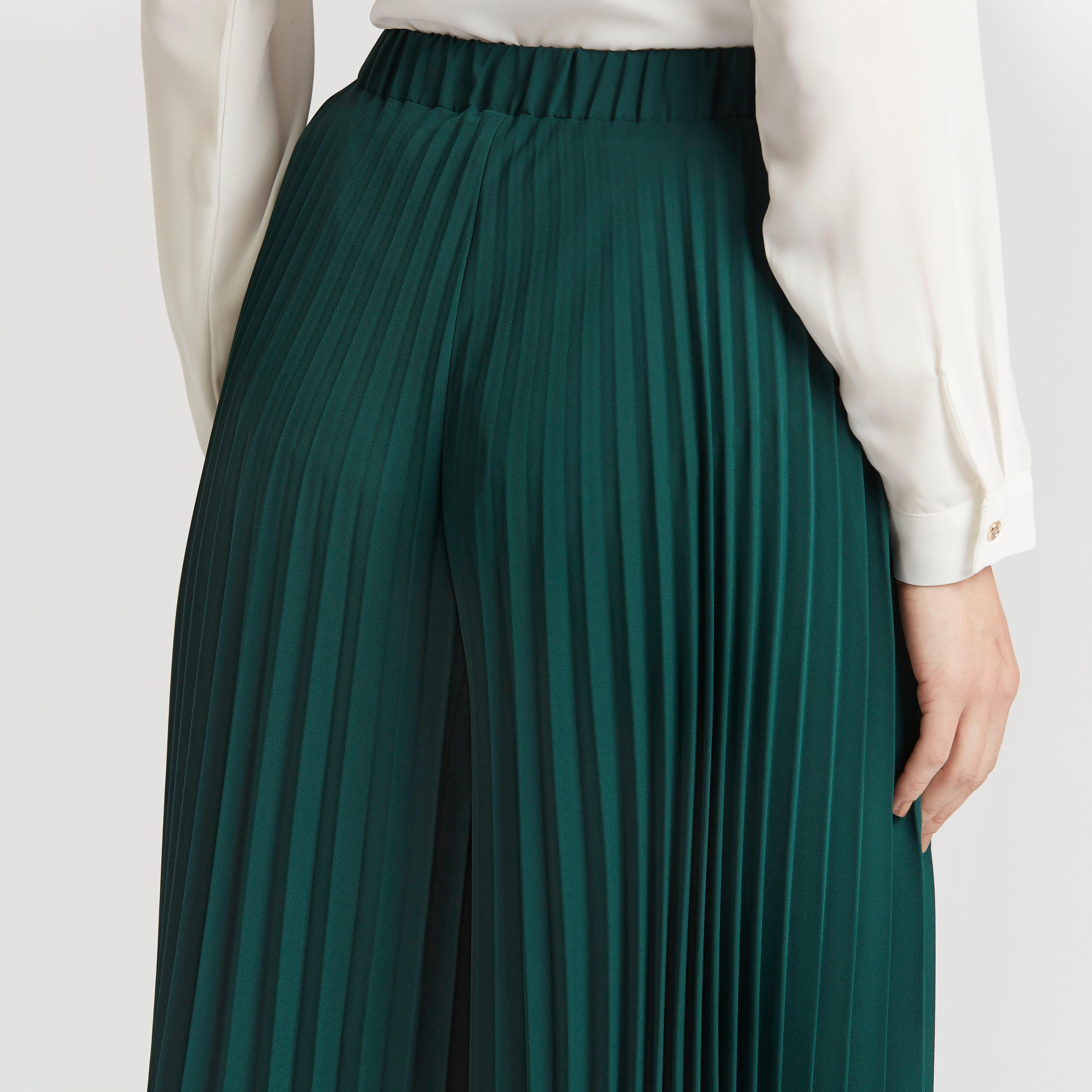 بنطلون قصير بارز الملمس بخصر مطاطي متوسط الارتفاع-women-clothing-bottoms-trousers-image-1