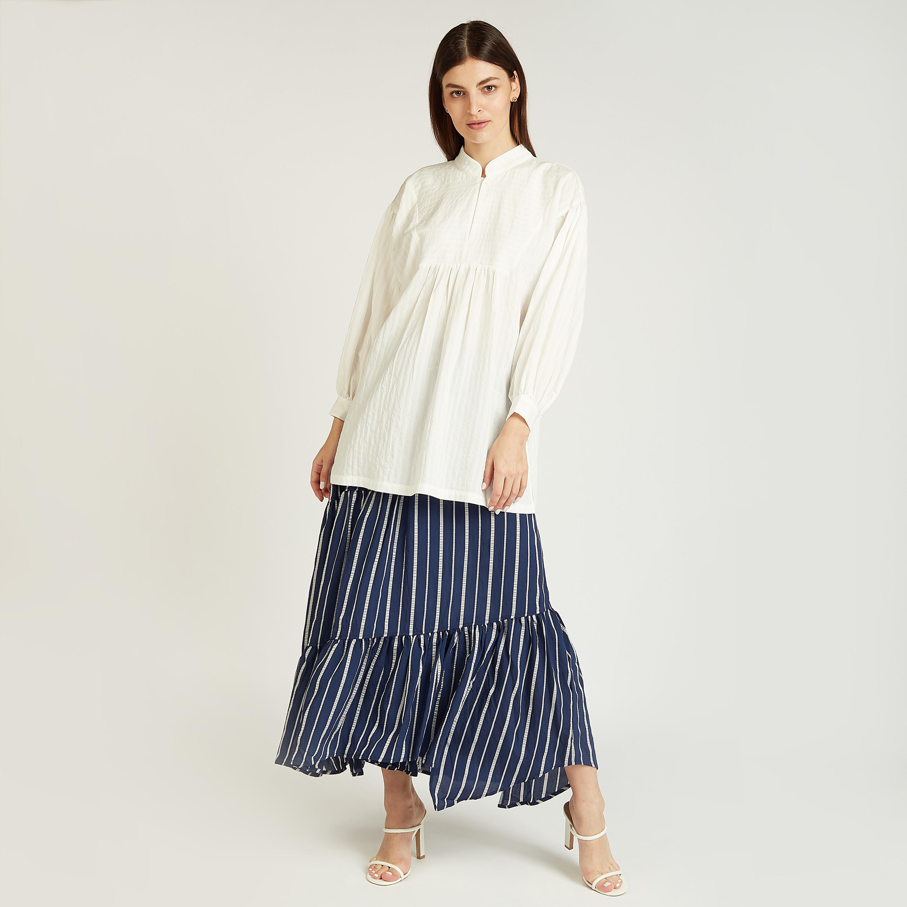 بلوزة بارزة الملمس بياقة ماندارين وأكمام طويلة-women-clothing-shirtsandblouses-blouses-image-3