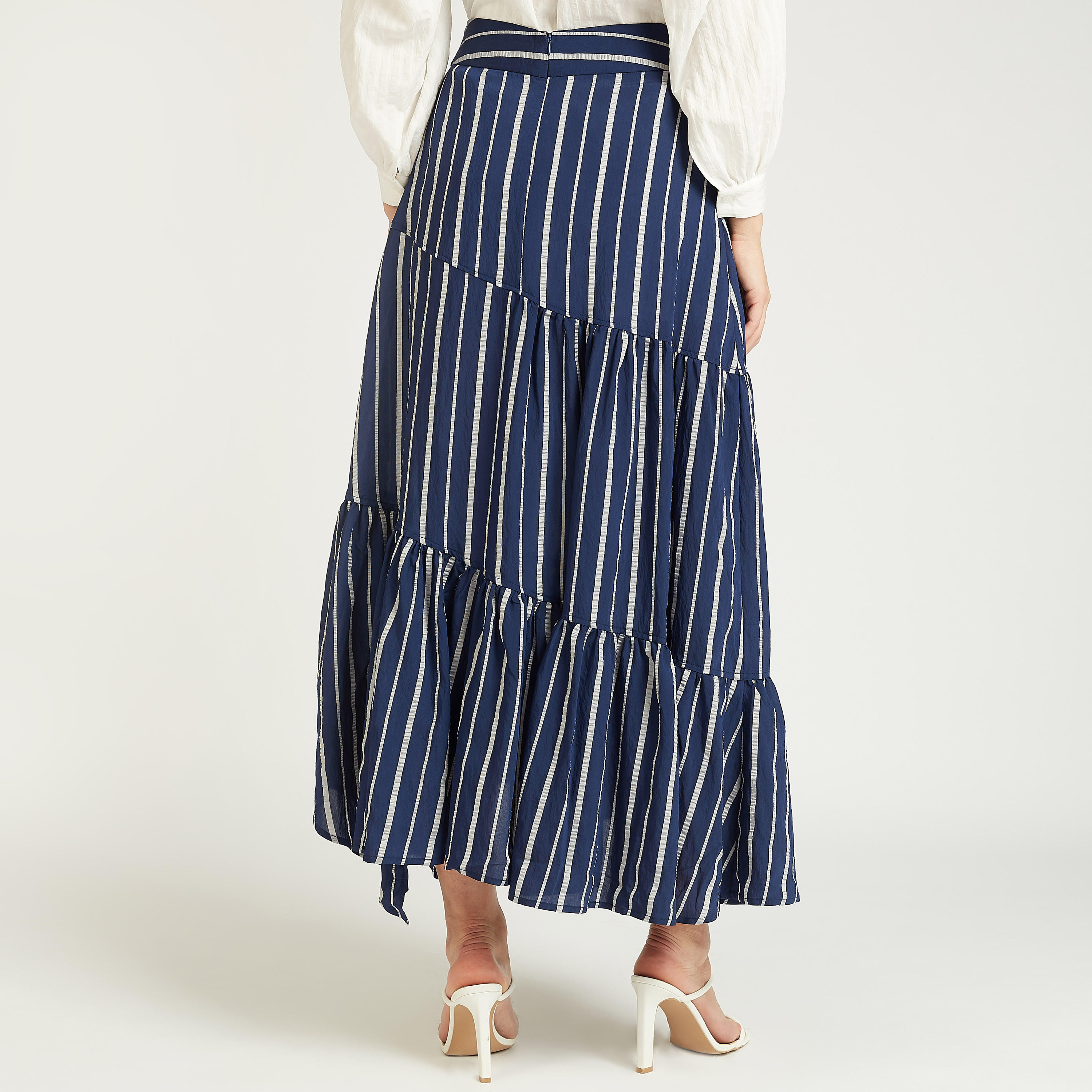 تنورة إيه لاين طويلة مخططة وحواف غير مستوية وحزام-women-clothing-bottoms-skirts-image-1