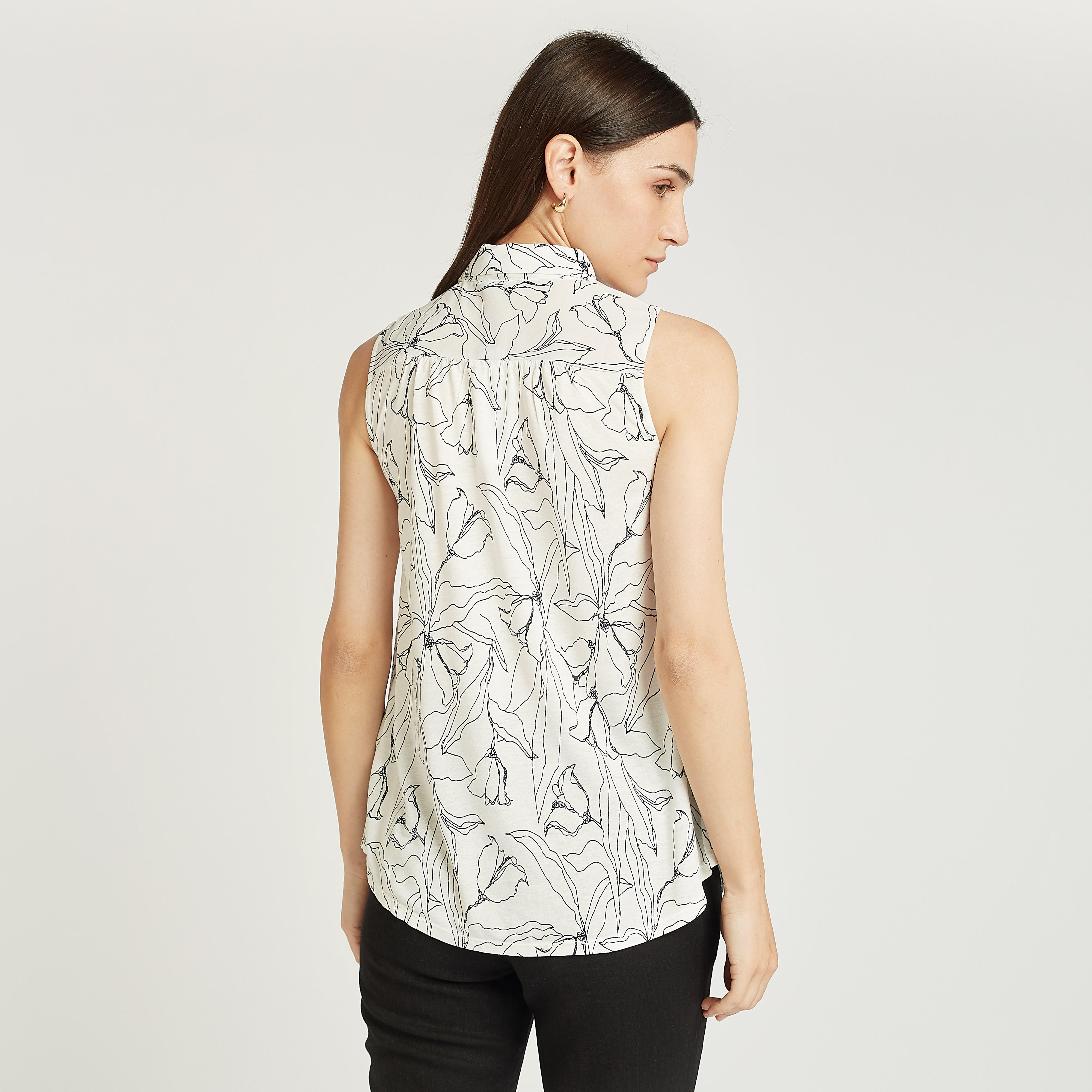 قميص دون أكمام بياقة عادية بطبعات زهرية-women-clothing-shirtsandblouses-shirts-image-4