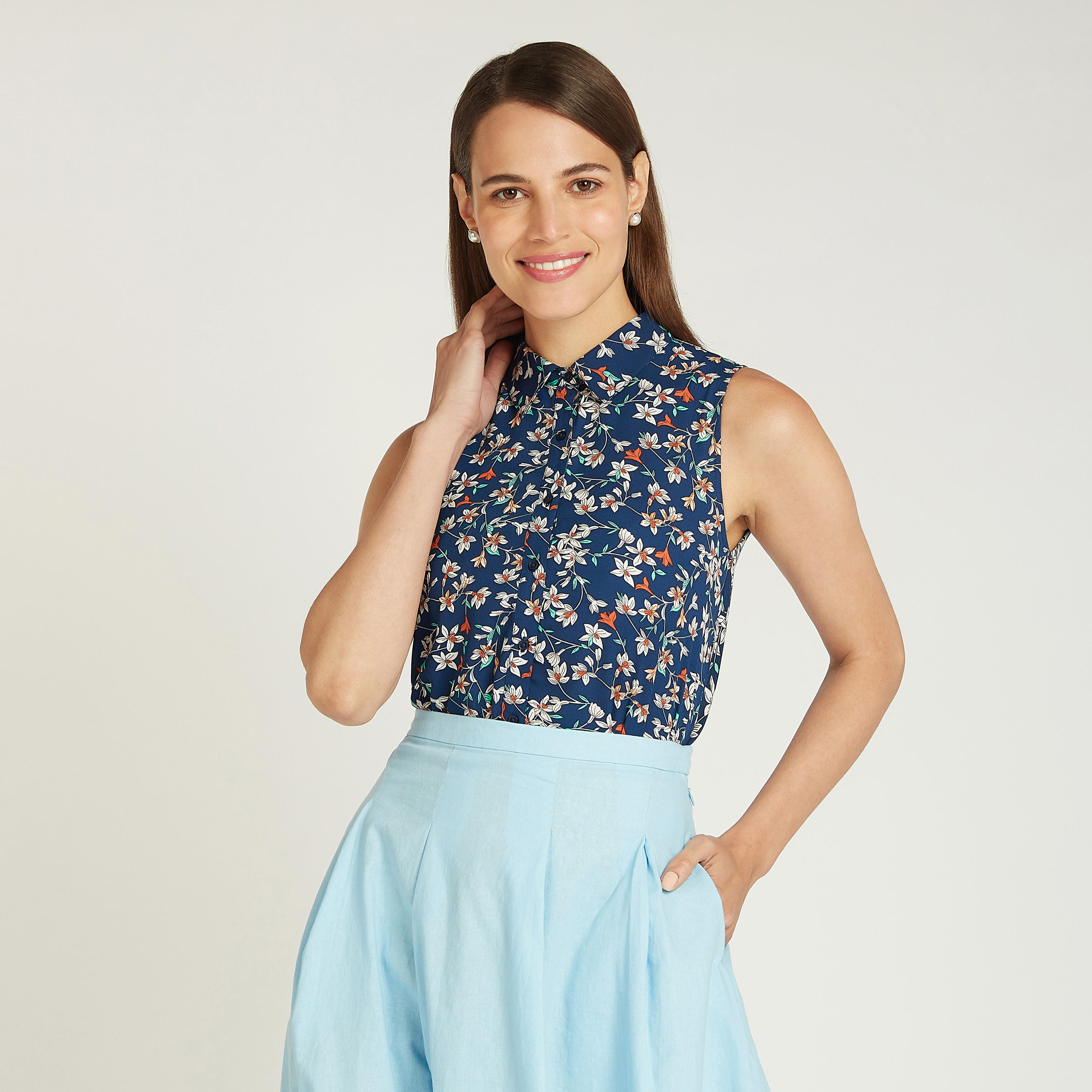 قميص دون أكمام بياقة عادية بطبعات-women-clothing-shirtsandblouses-shirts-image-1