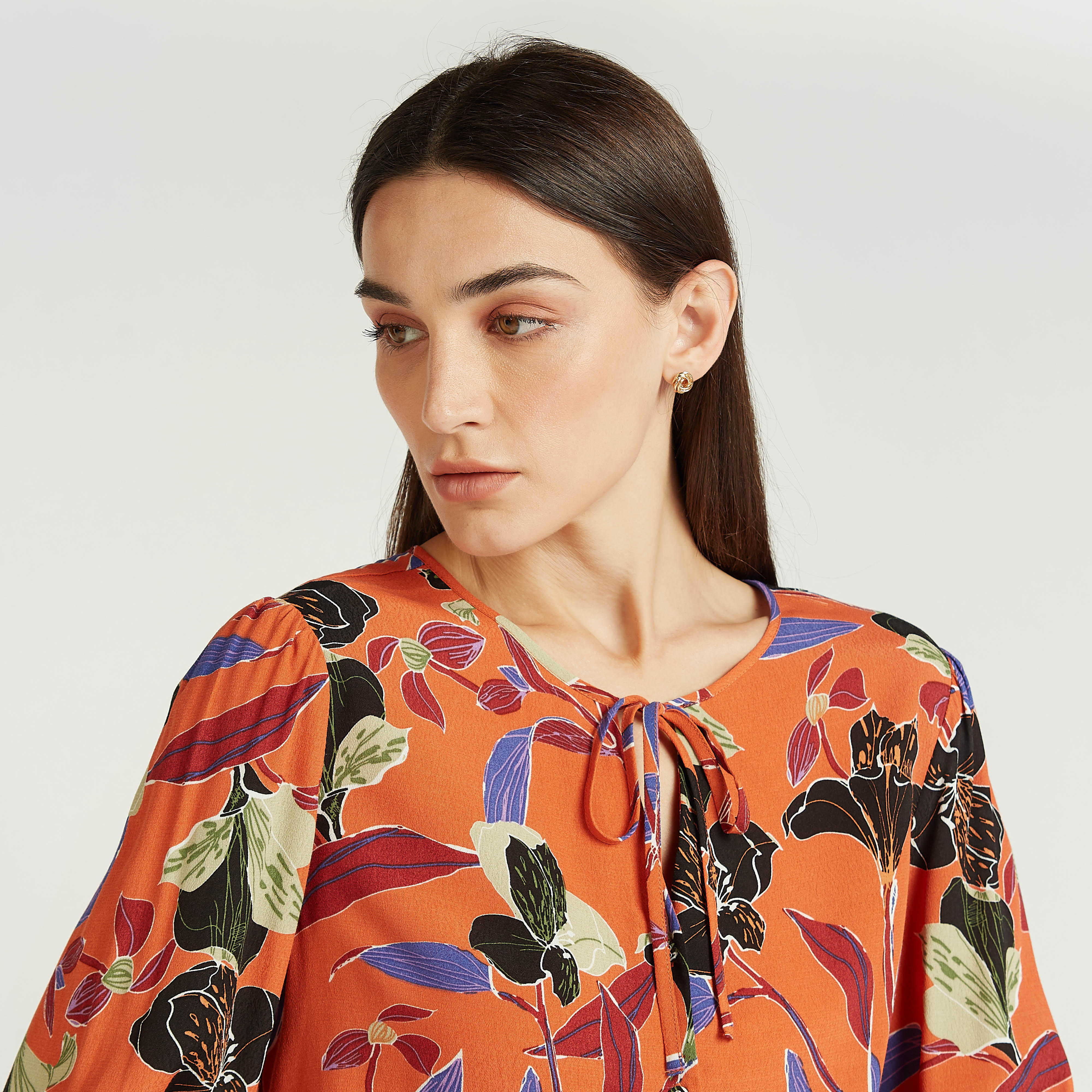 بلوزة بأكمام طويلة وأربطة وطبعات-women-clothing-shirtsandblouses-blouses-image-3