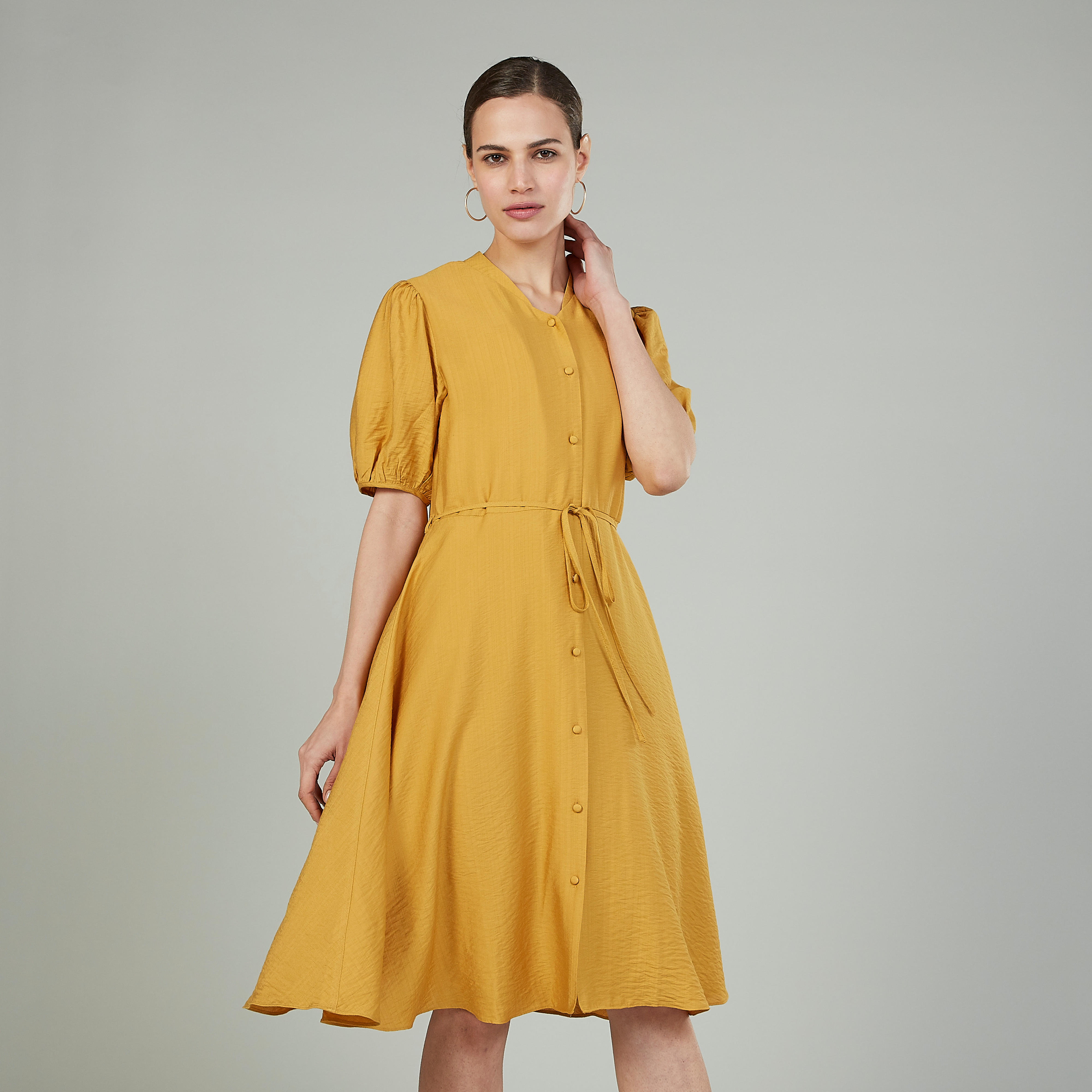 قميص فستان سادة بأكمام قصيرة وأربطة-women-clothing-dresses-image-5
