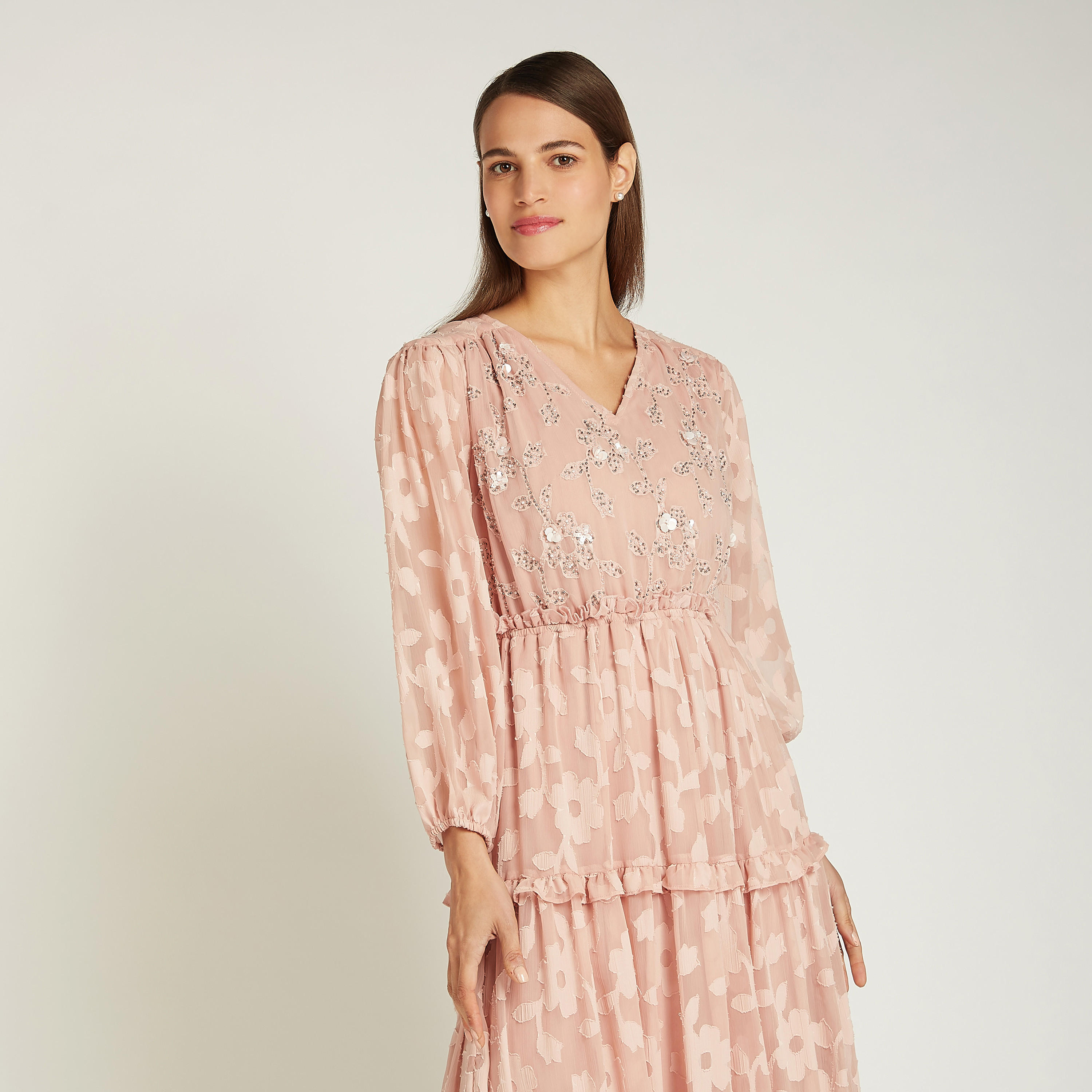 فستان إيه لاين طويل مزيّن بياقة V وأكمام طويلة-women-clothing-dresses-image-2