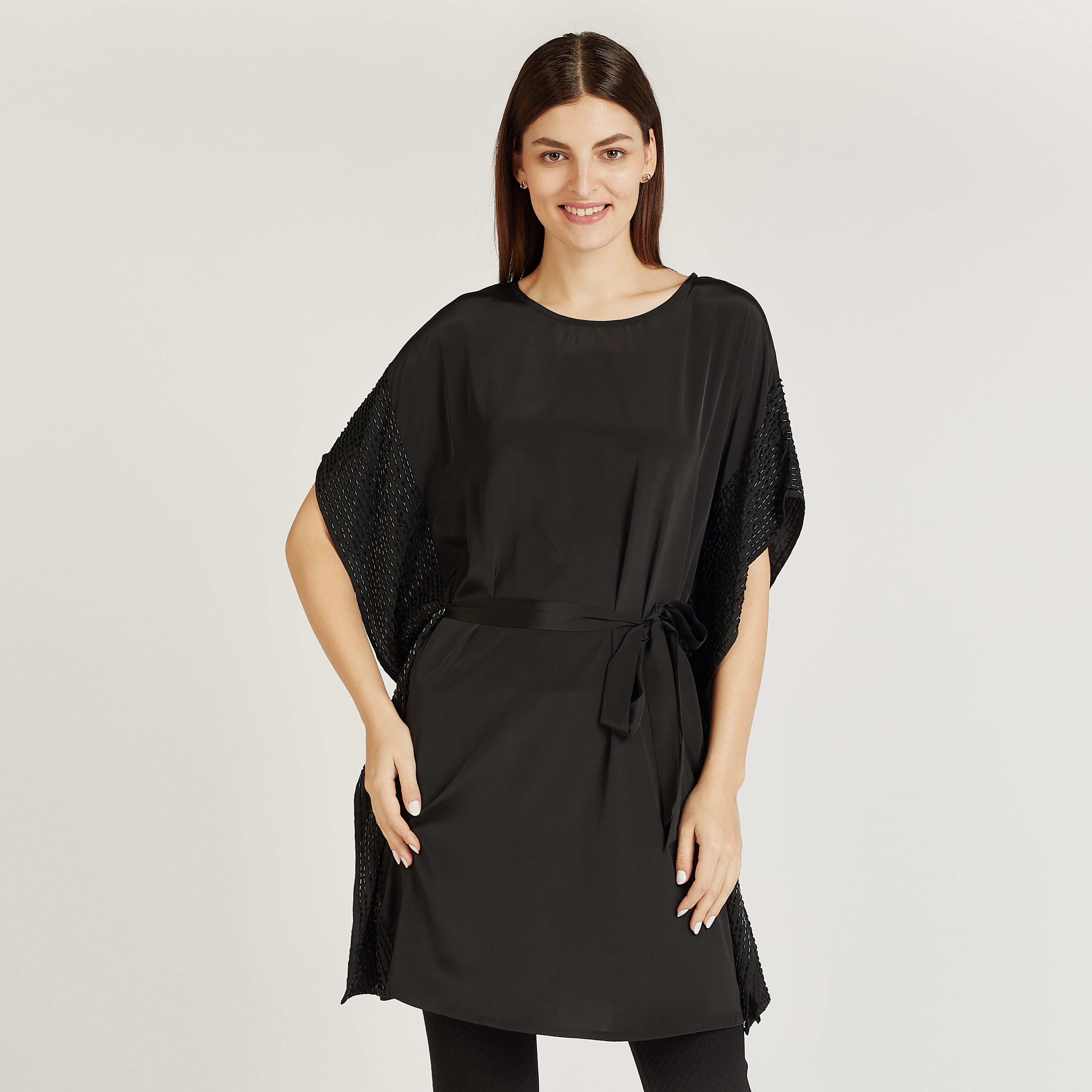 تونيك مُطرّز بياقة مستديرة وأربطة-women-clothing-shirtsandblouses-blouses-image-1