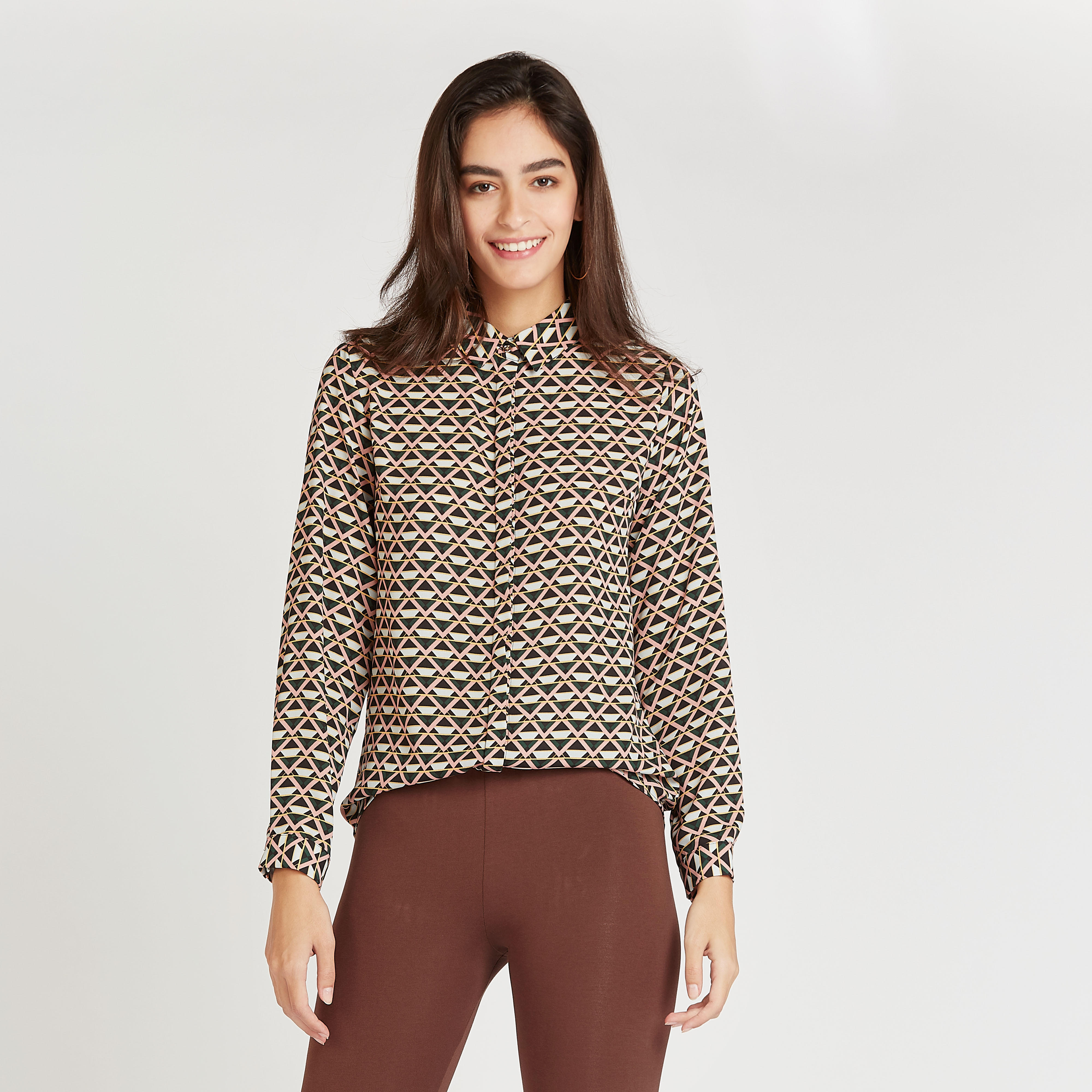 بلوزة بياقة عاديّة وأكمام طويلة وطبعات-women-clothing-shirtsandblouses-blouses-image-4