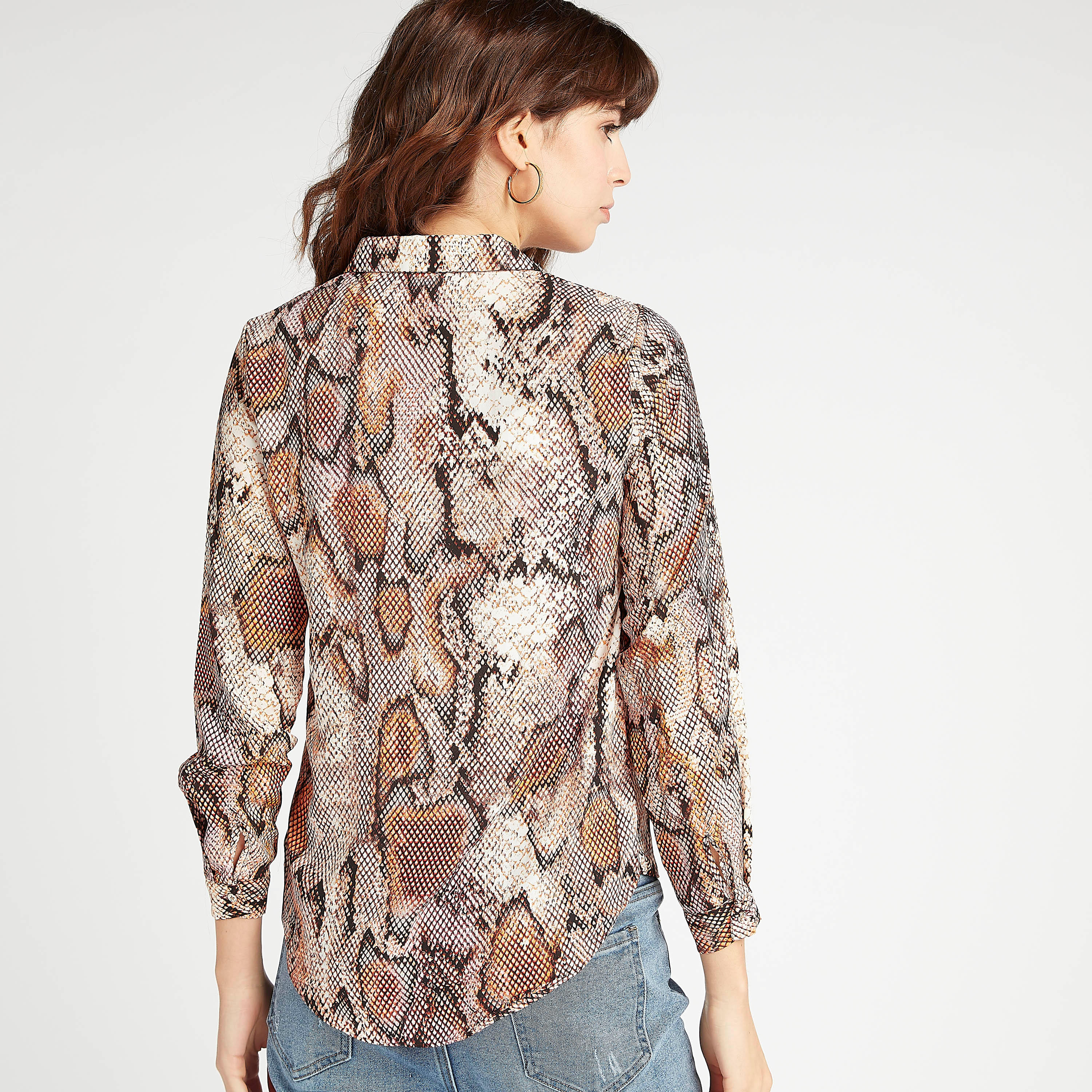 قميص بياقة عادية وطبعات حيوان وأكمام طويلة-women-clothing-shirtsandblouses-shirts-image-4