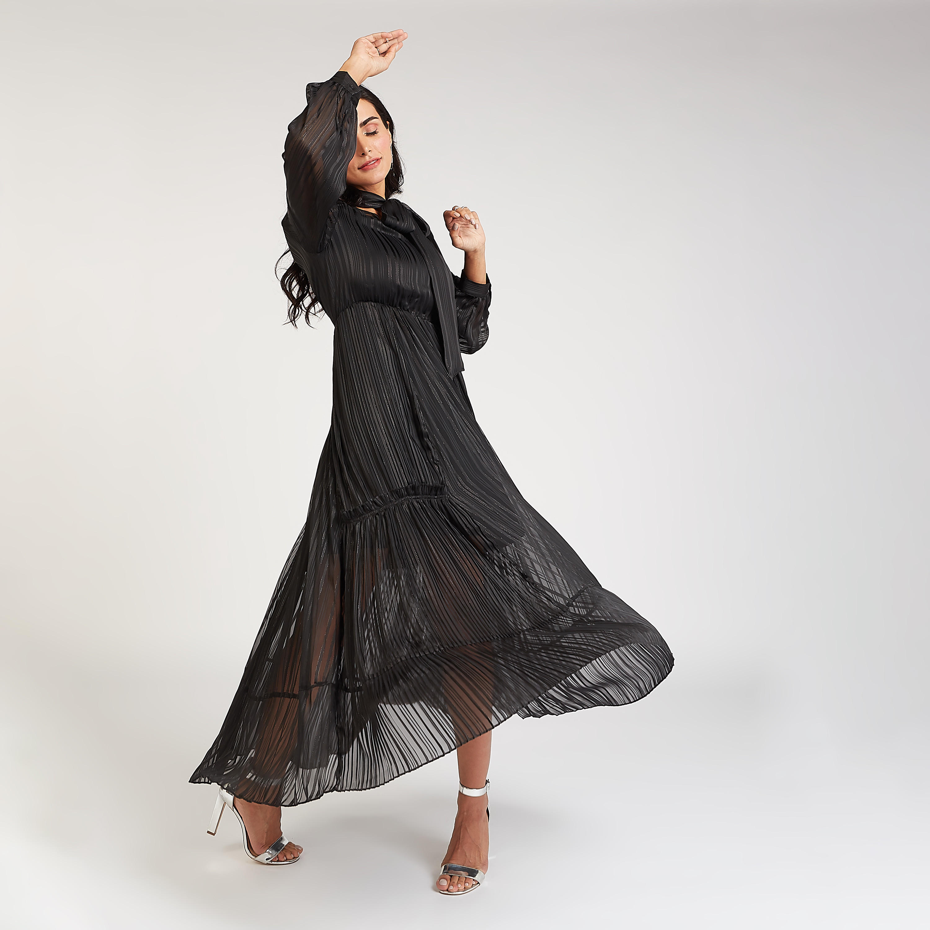 فستان إيه لاين طويل بارز الملمس بأكمام طويلة وتفاصيل ثنايا-women-clothing-dresses-image-3