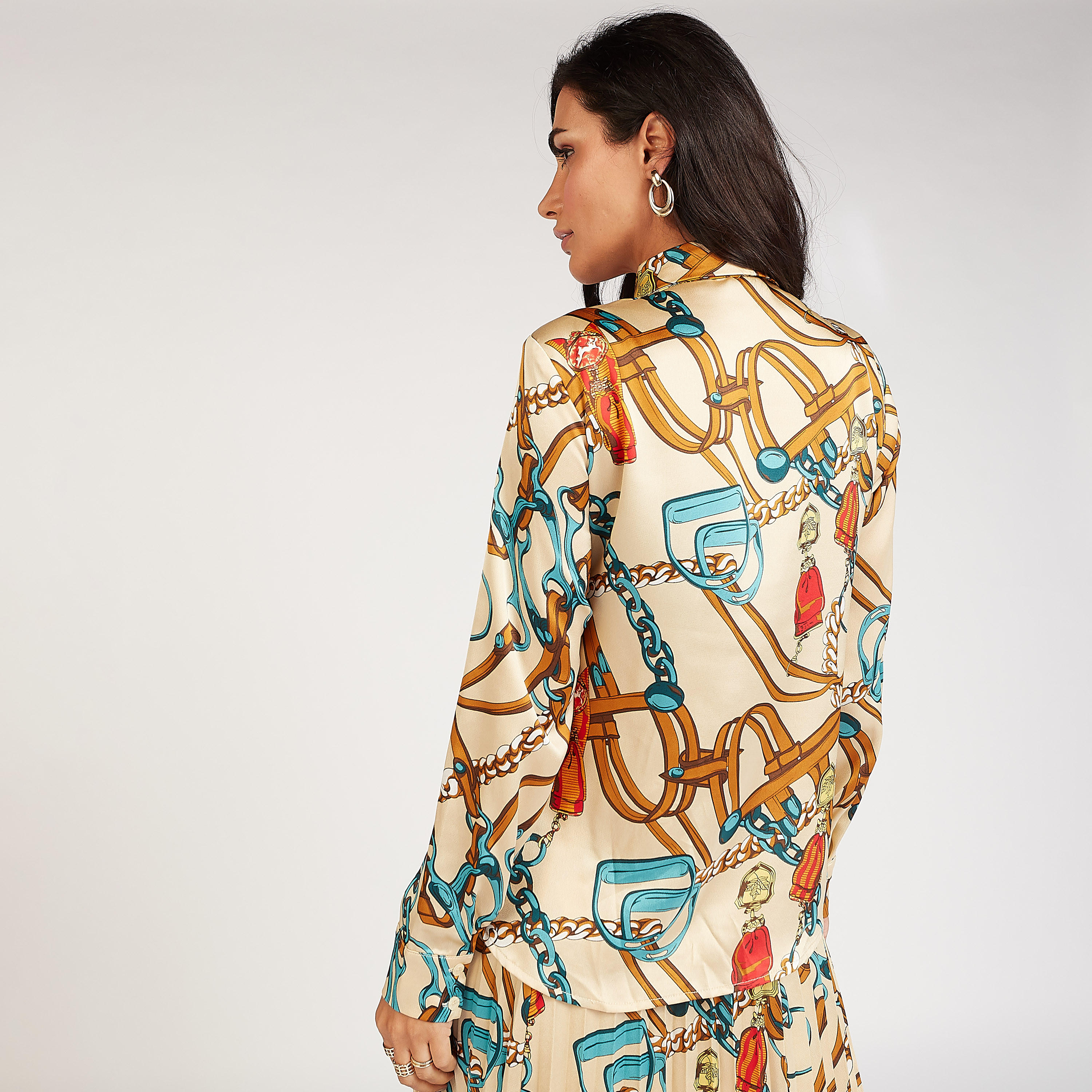 بلوزة مستدامة بطبعات وربطة عنق وأكمام طويلة-women-clothing-shirtsandblouses-blouses-image-4