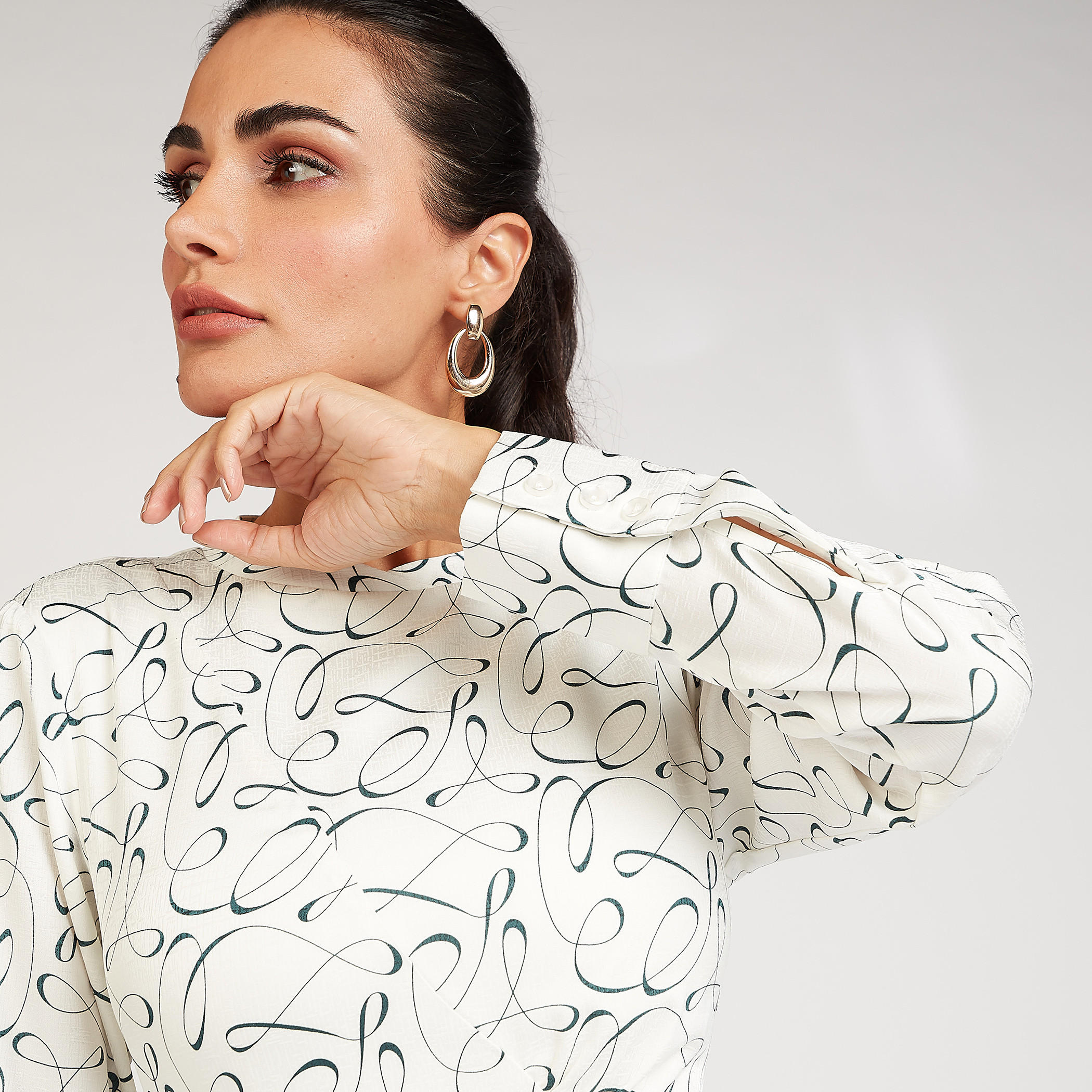 Graphic Print Crew Neck A-line Midi Dress with Long Sleeves-women-clothing-dresses-image-3