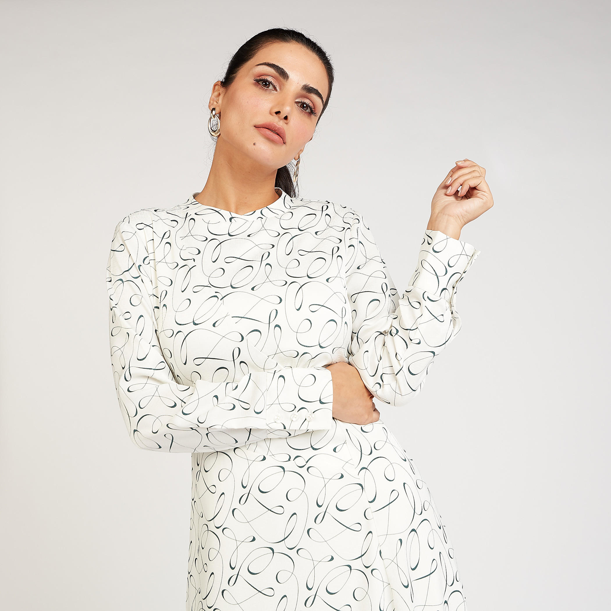 Graphic Print Crew Neck A-line Midi Dress with Long Sleeves-women-clothing-dresses-image-5