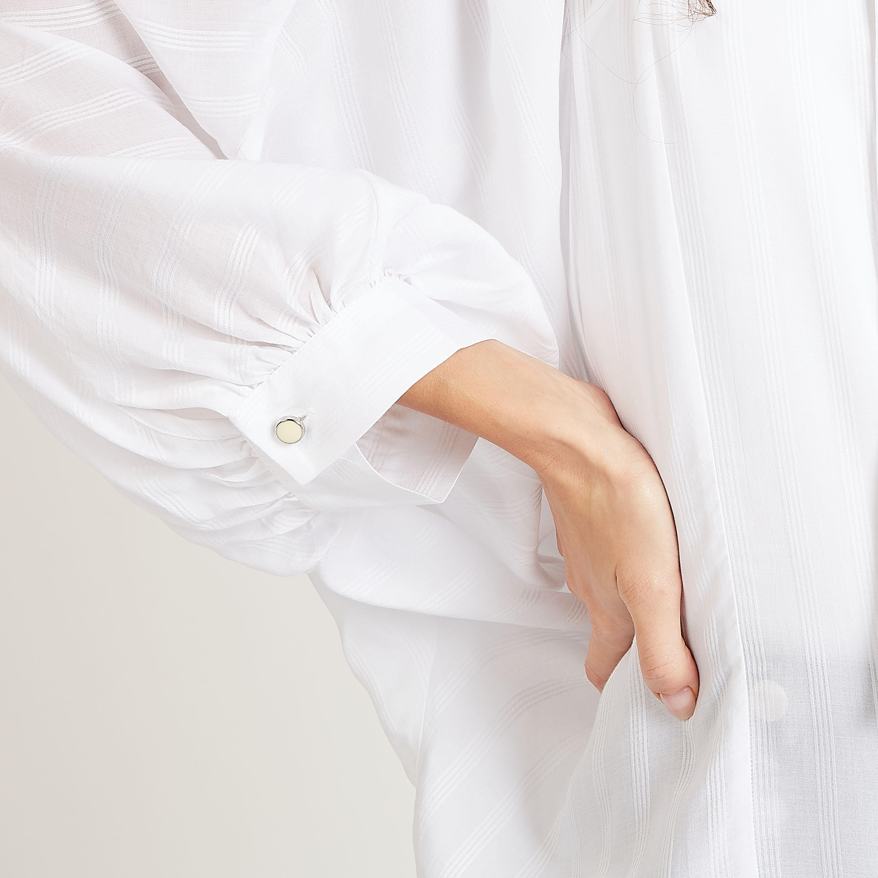 قميص مستدام مرتفع منخفض بربطة عنق وأكمام واسعة-women-clothing-shirtsandblouses-shirts-image-6