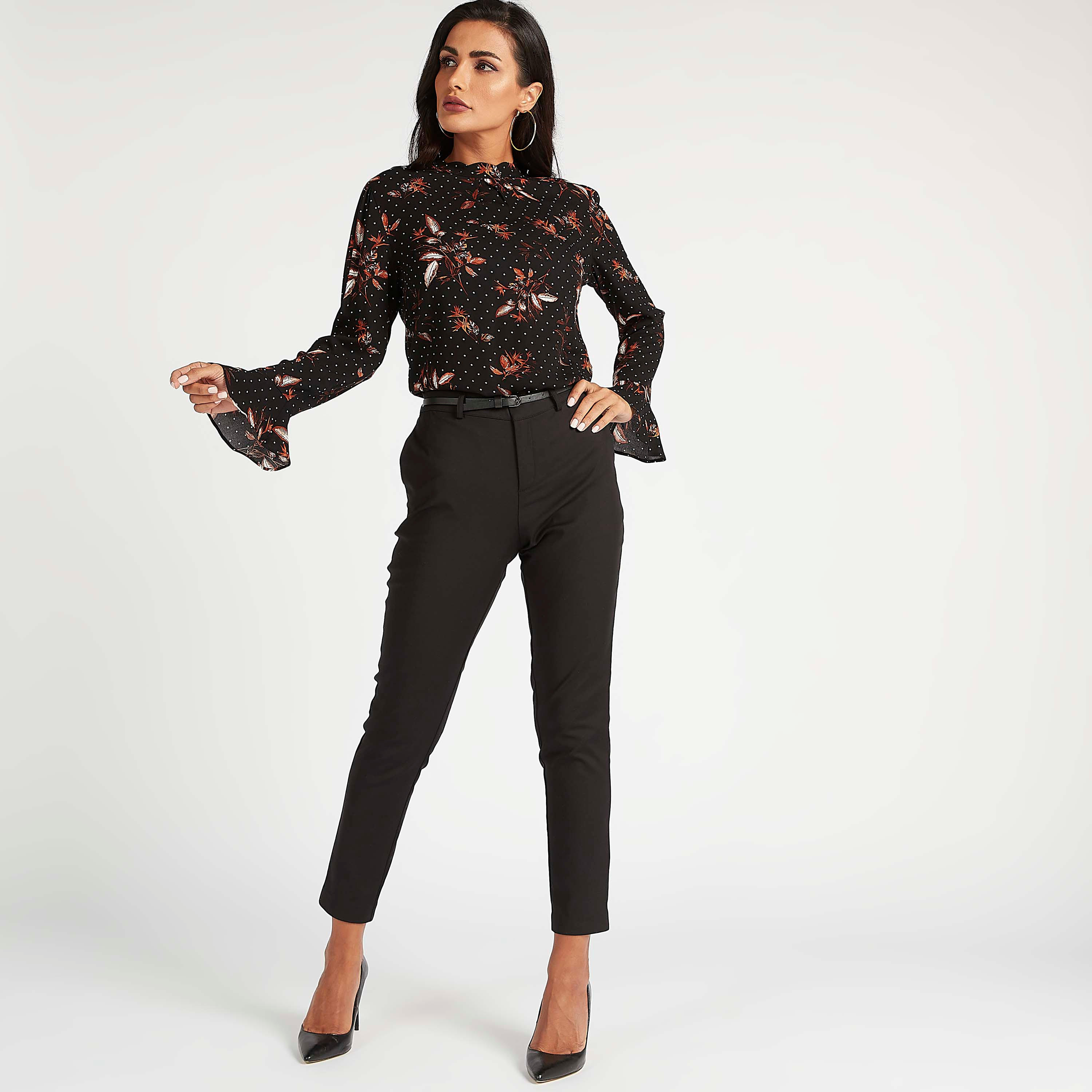 بلوزة بياقة عالية وأكمام واسعة وطبعات أزهار-women-clothing-shirtsandblouses-blouses-image-2