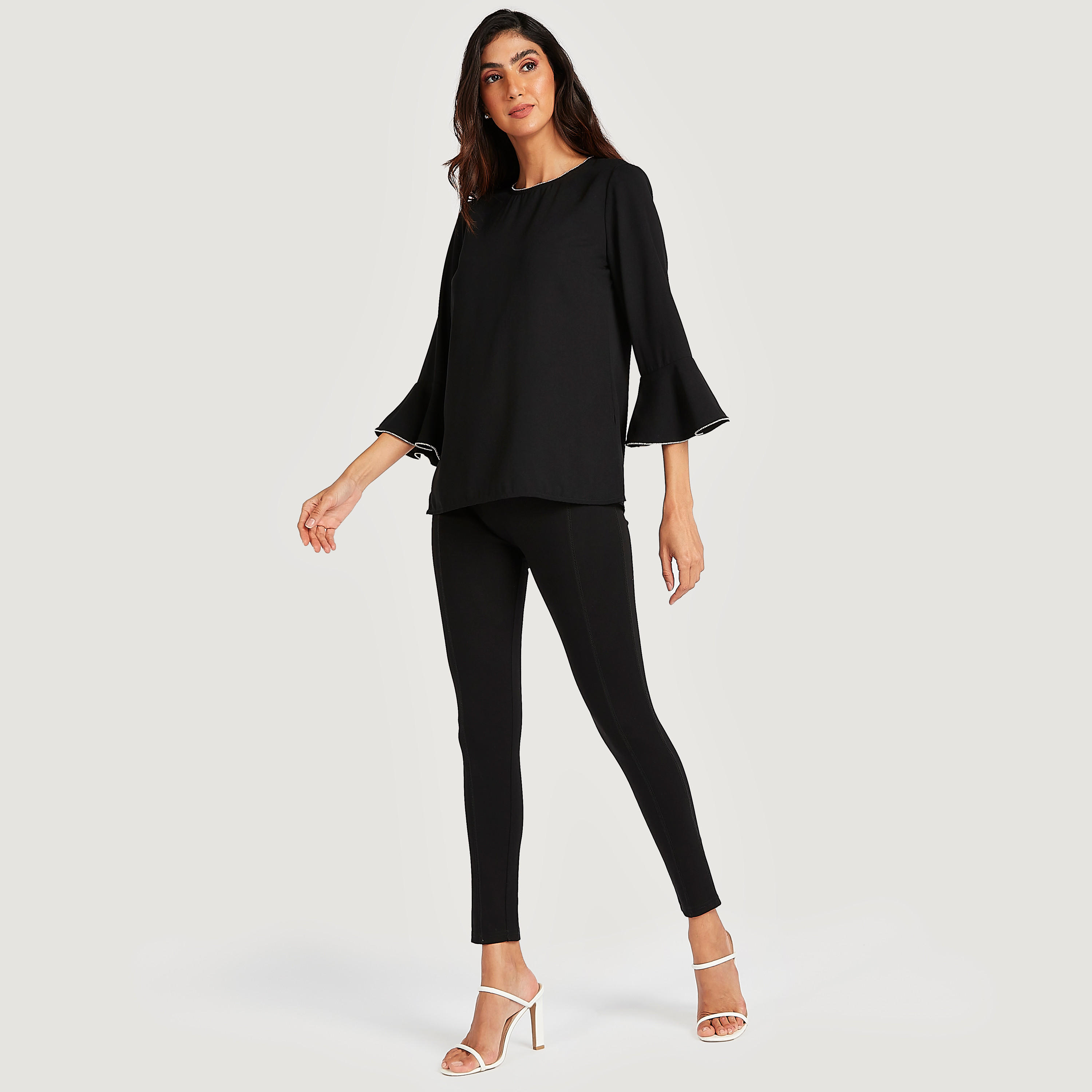 بلوزة بارزة الملمس بأكمام واسعة وياقة ضيقة-women-clothing-shirtsandblouses-blouses-image-2