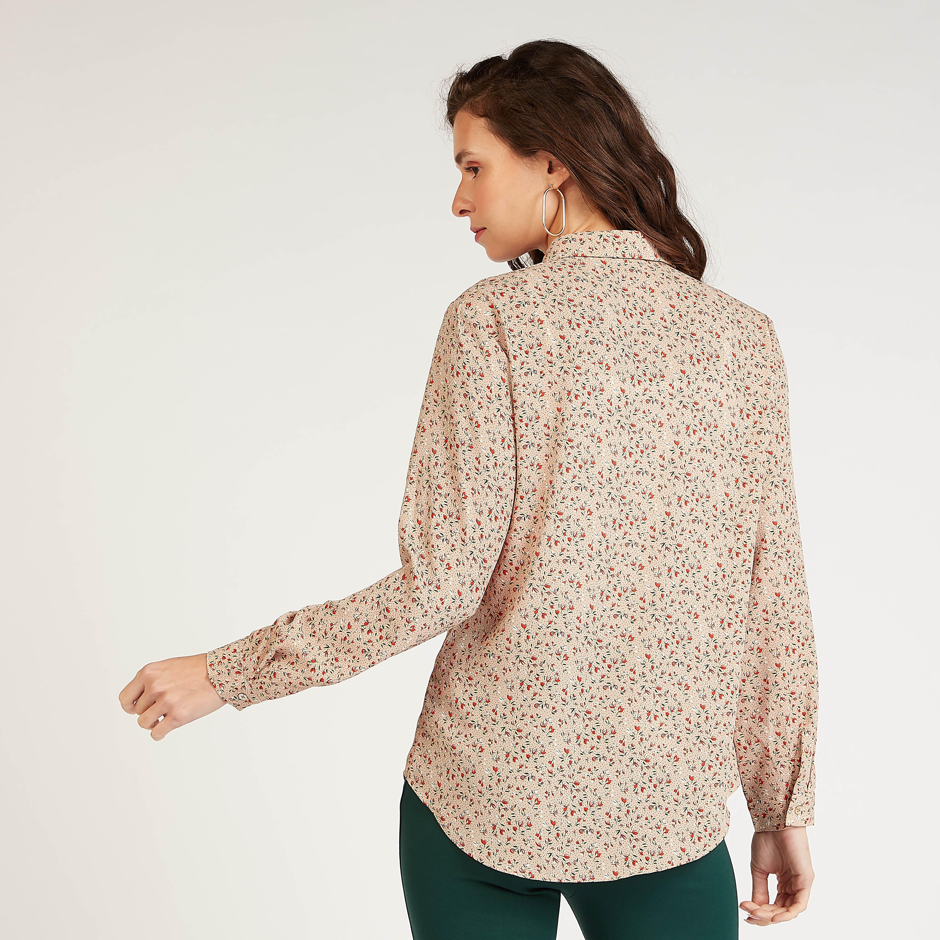 قميص بطبعات أزهار وياقة عادية وأكمام طويلة-women-clothing-shirtsandblouses-shirts-image-4