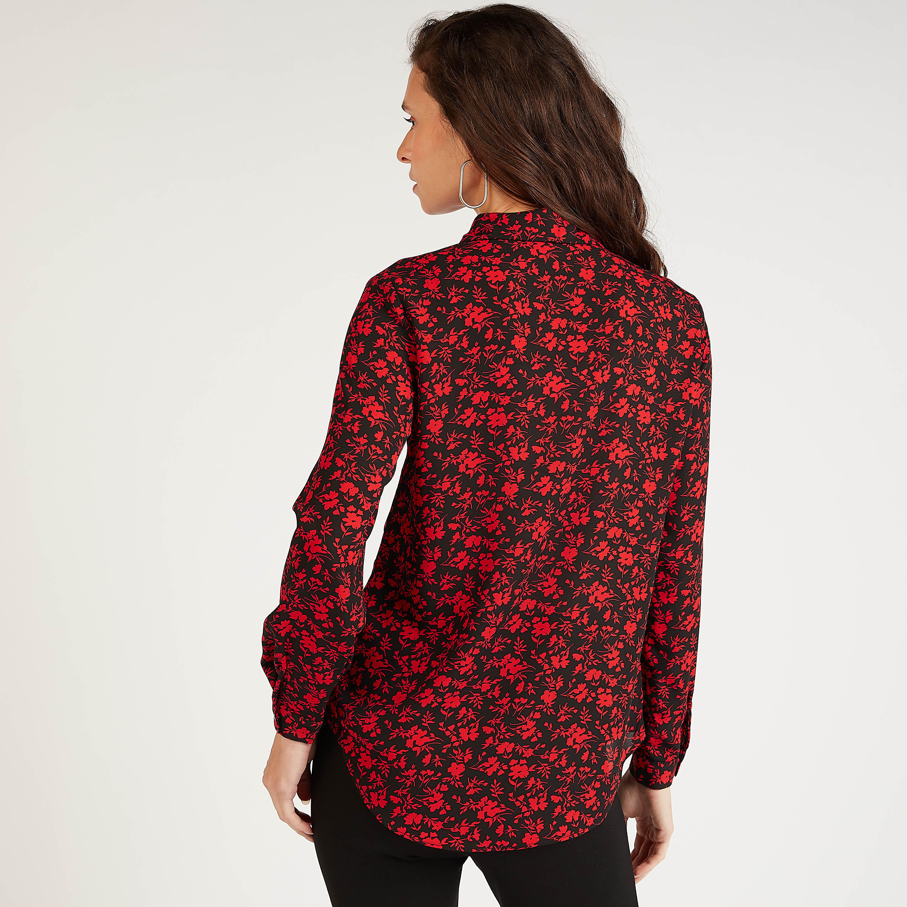 قميص بياقة عادية وأكمام طويلة وطبعات-women-clothing-shirtsandblouses-shirts-image-2