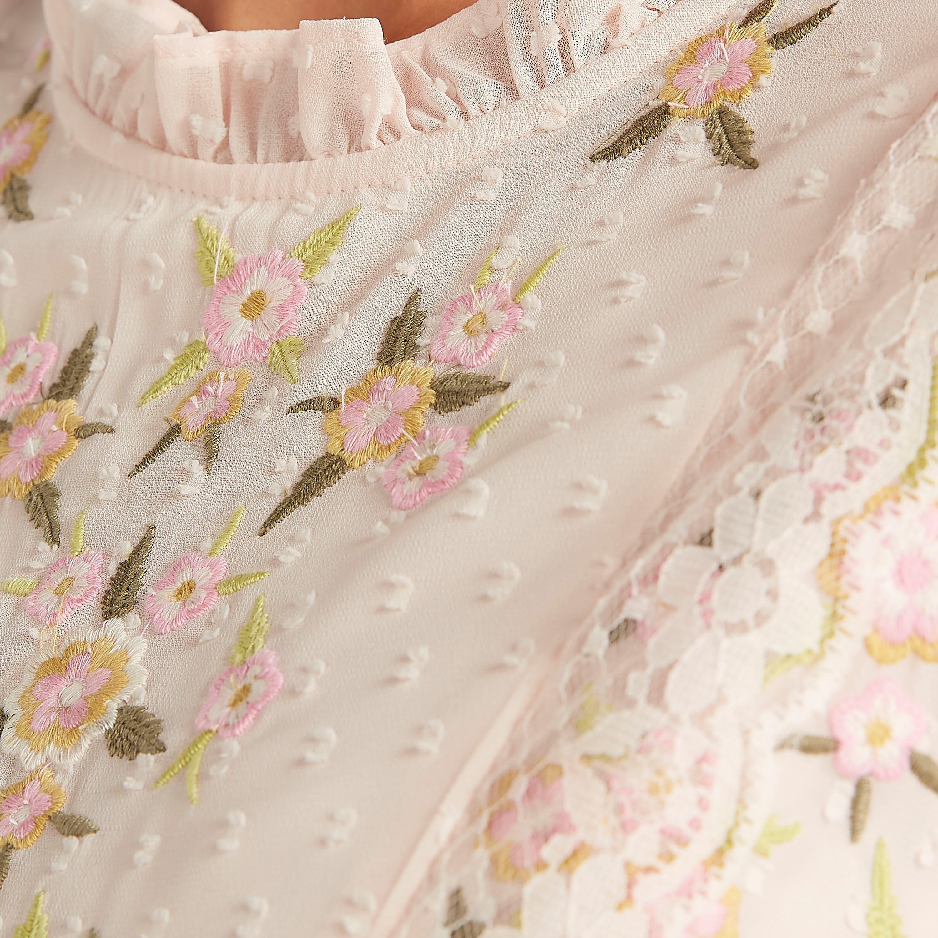 فستان طويل إيه لاين بياقة كشكش وتطريزات زهرية-women-clothing-dresses-image-5