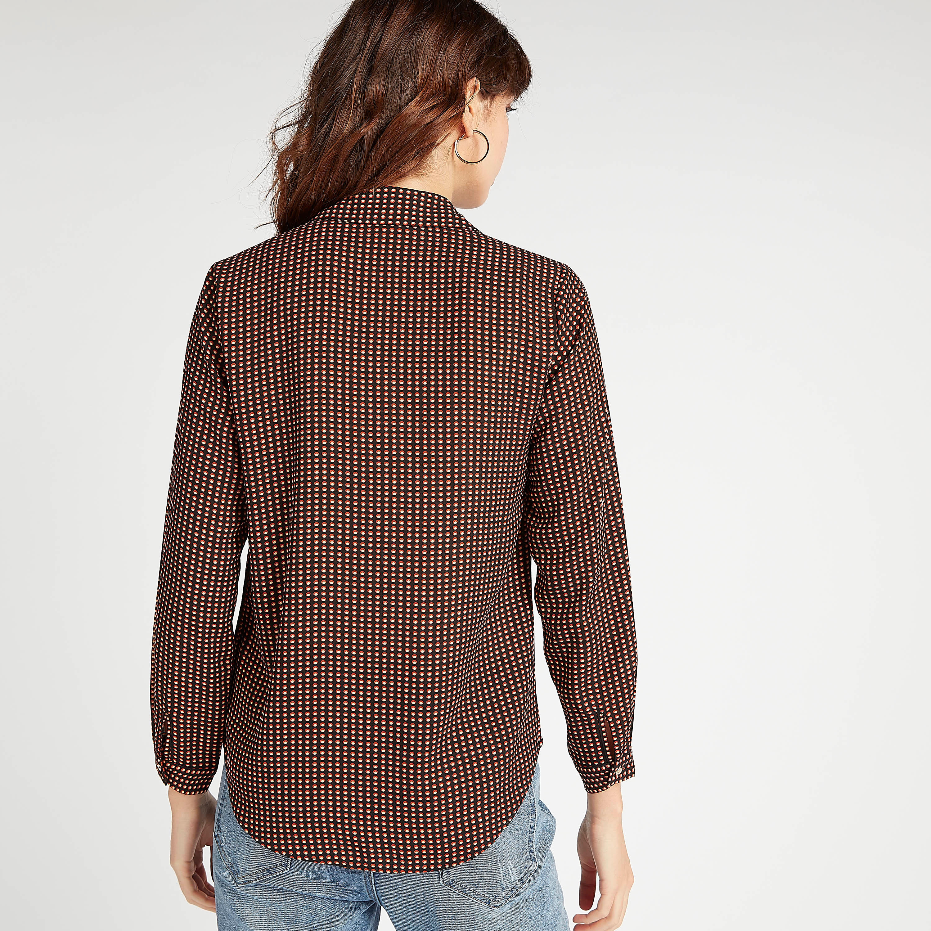 قميص بياقة واسعة وأكمام طويلة وطبعات منقّطة-women-clothing-shirtsandblouses-shirts-image-4