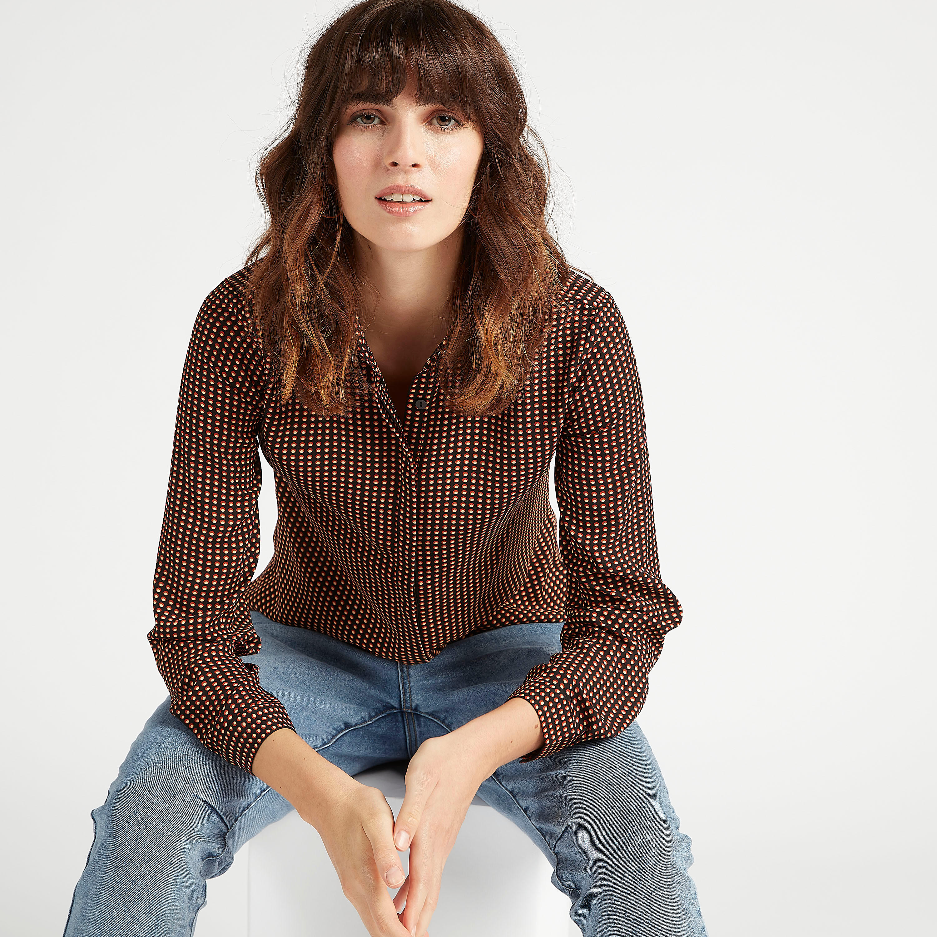 قميص بياقة واسعة وأكمام طويلة وطبعات منقّطة-women-clothing-shirtsandblouses-shirts-image-6