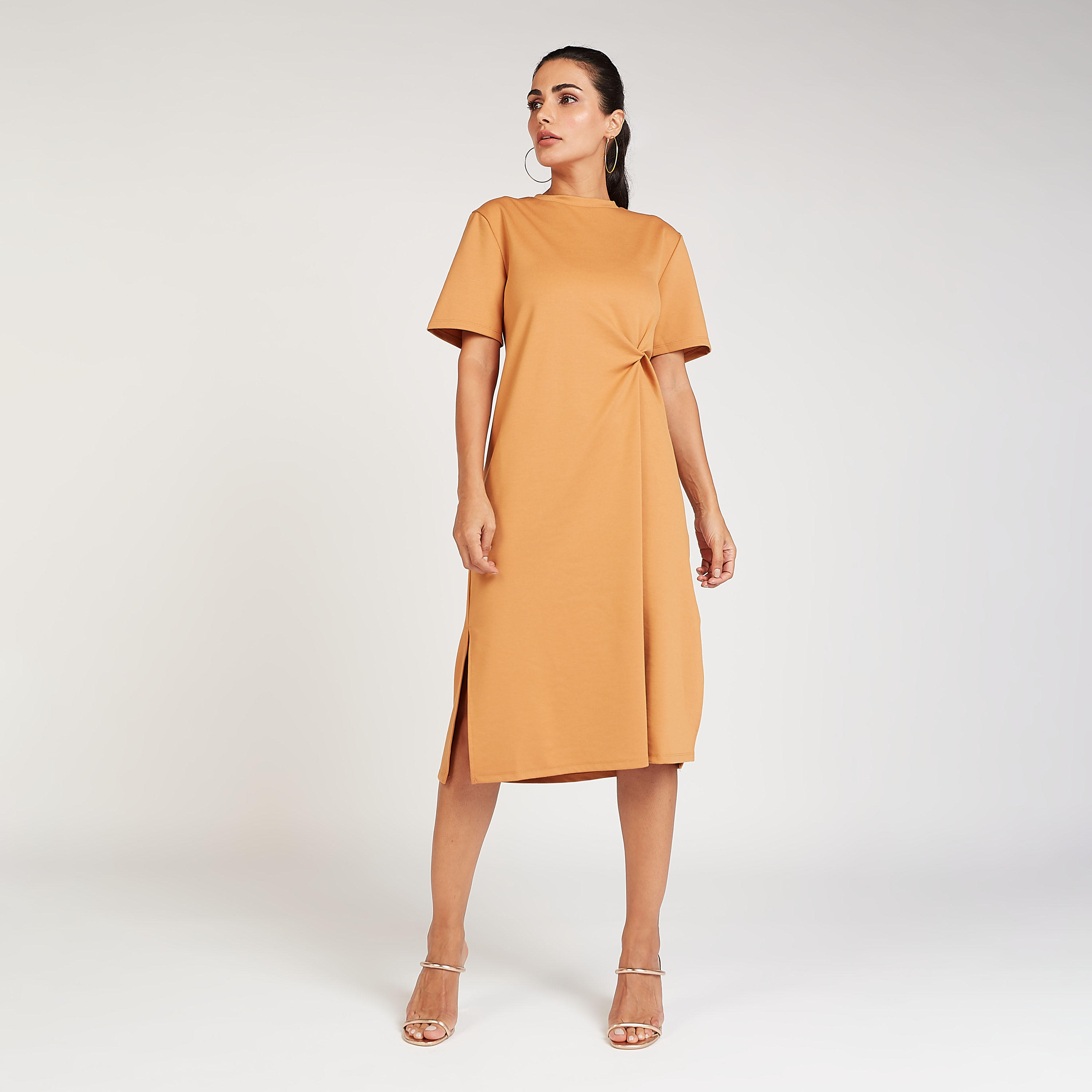 فستان رسمي واسع ميدي سادة بأكمام قصيرة وفتحة جانبيّة-women-clothing-dresses-image-6