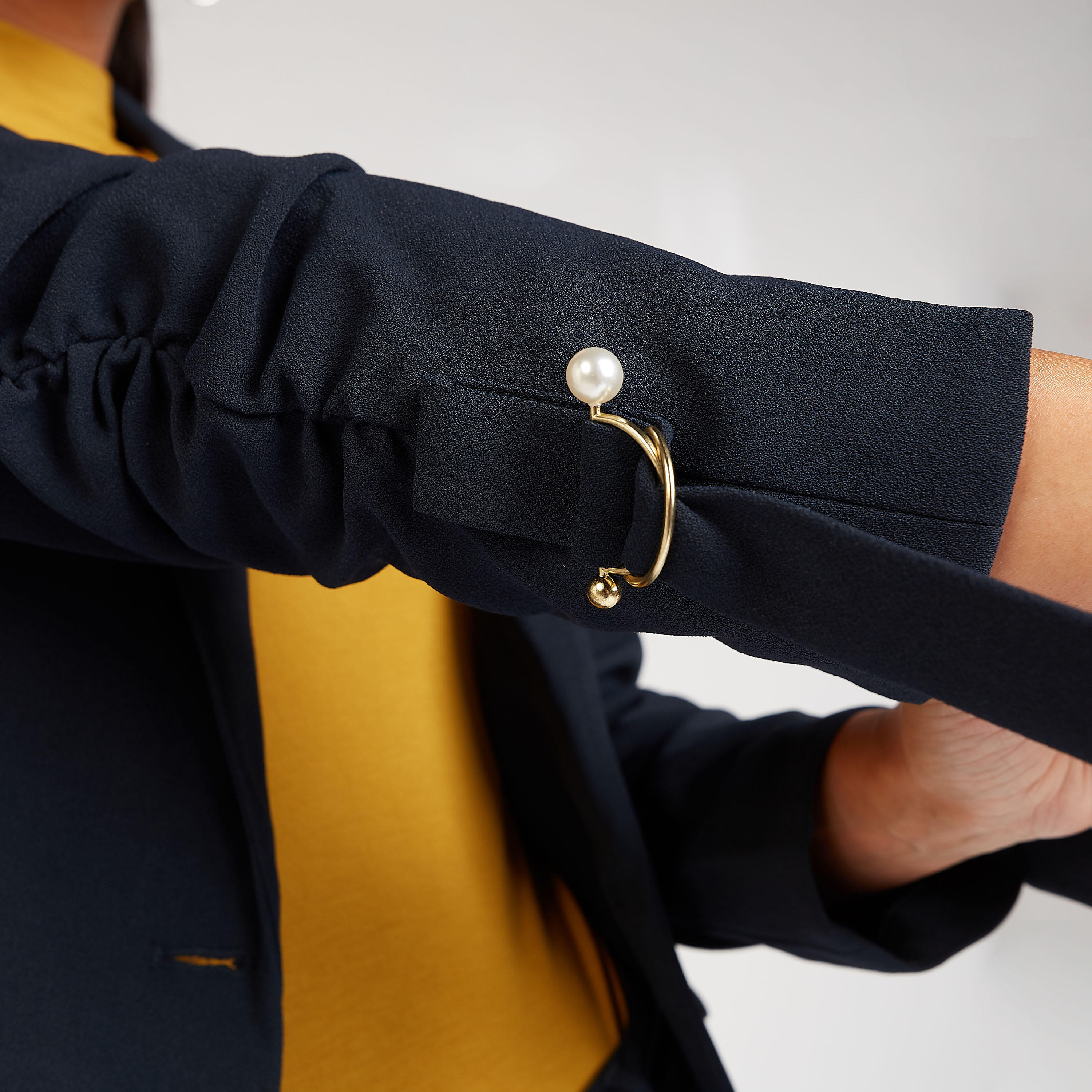 Solid Formal Blazer with Notched Lapel and Flap Pockets-women-clothing-coatsandjackets-blazers-image-8