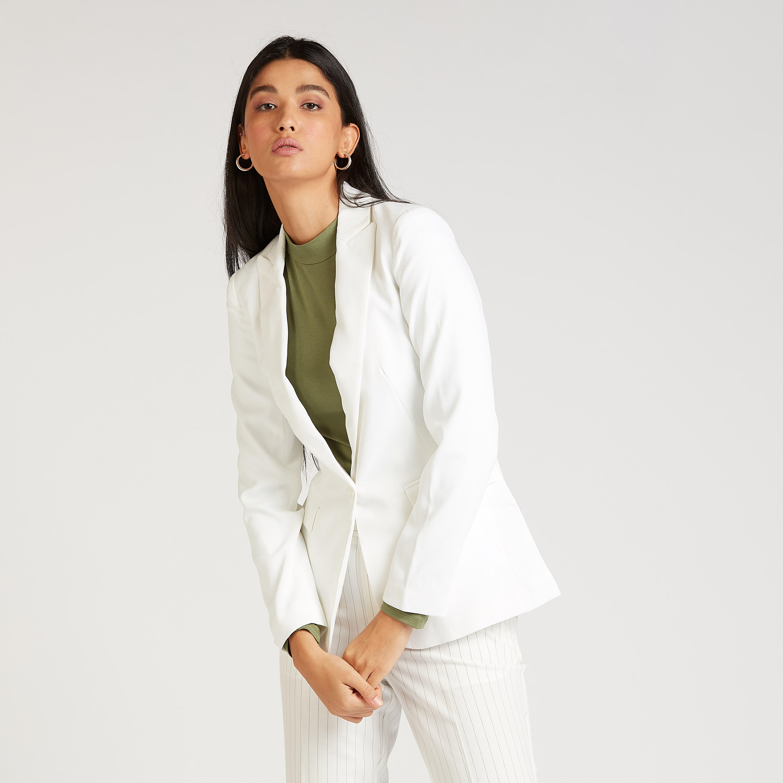 Solid Formal Blazer with Notched Lapel and Flap Pockets-women-clothing-coatsandjackets-blazers-image-1