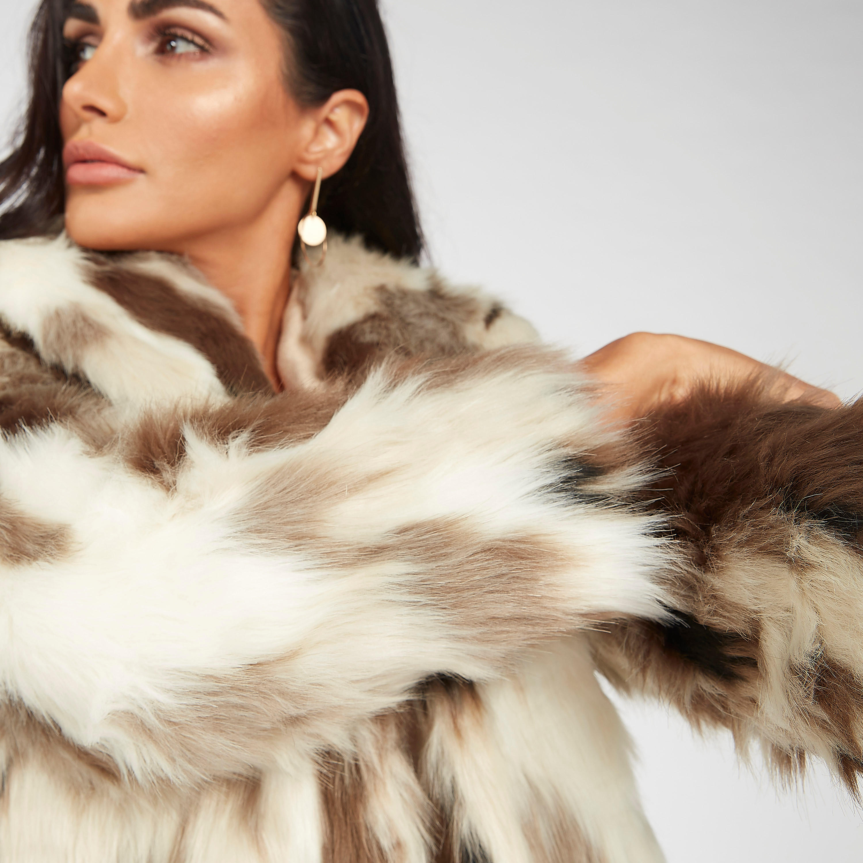 جاكيت بياقة عادية وتفاصيل ناعمة وأكمام طويلة-women-winterwear-coatsandjackets-jackets-image-6