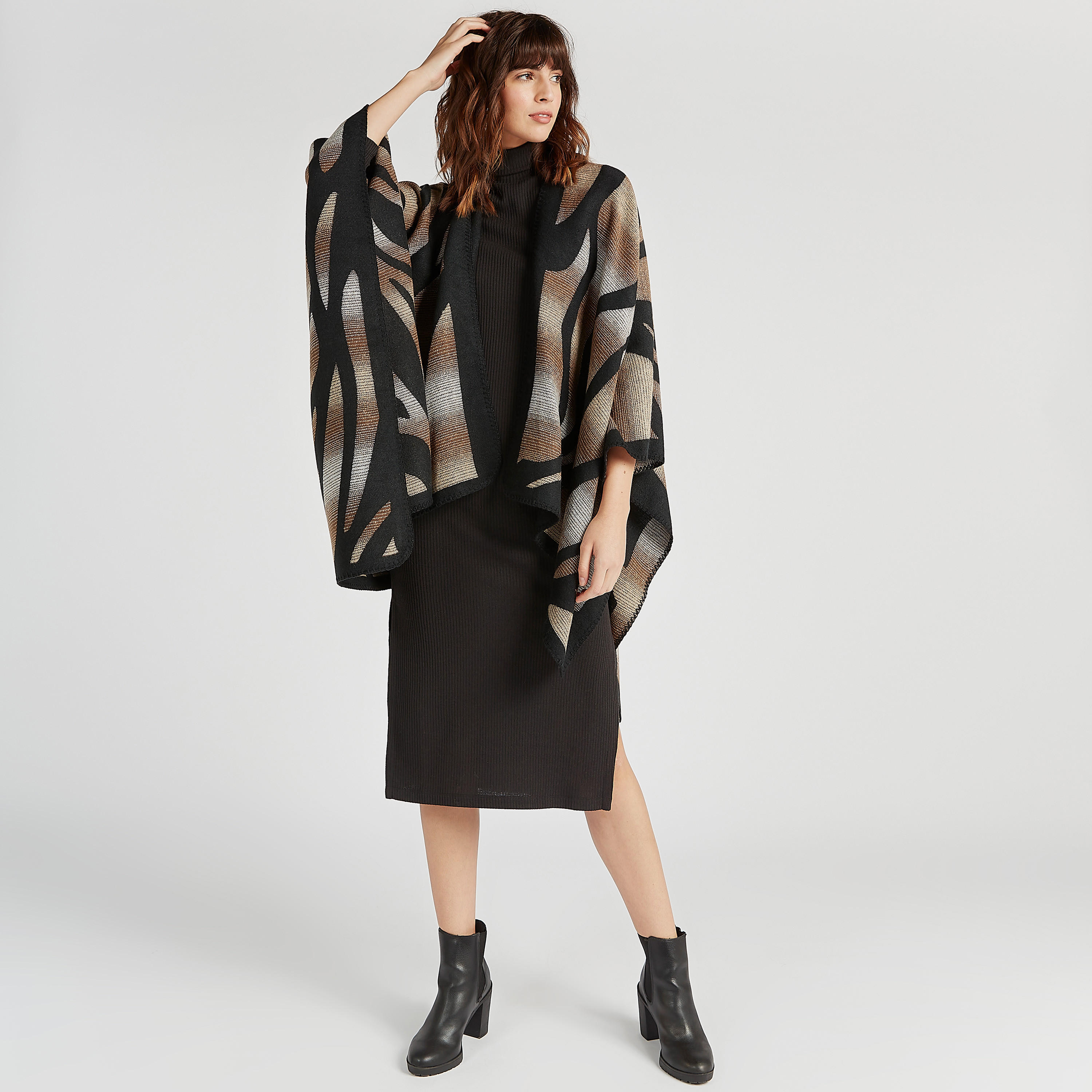 سترة فضفاضة بارزة الملمس مفتوحة من الأمام  بحواف غير مستوية-women-winterwear-cardigansandjumpers-cardigans-image-2