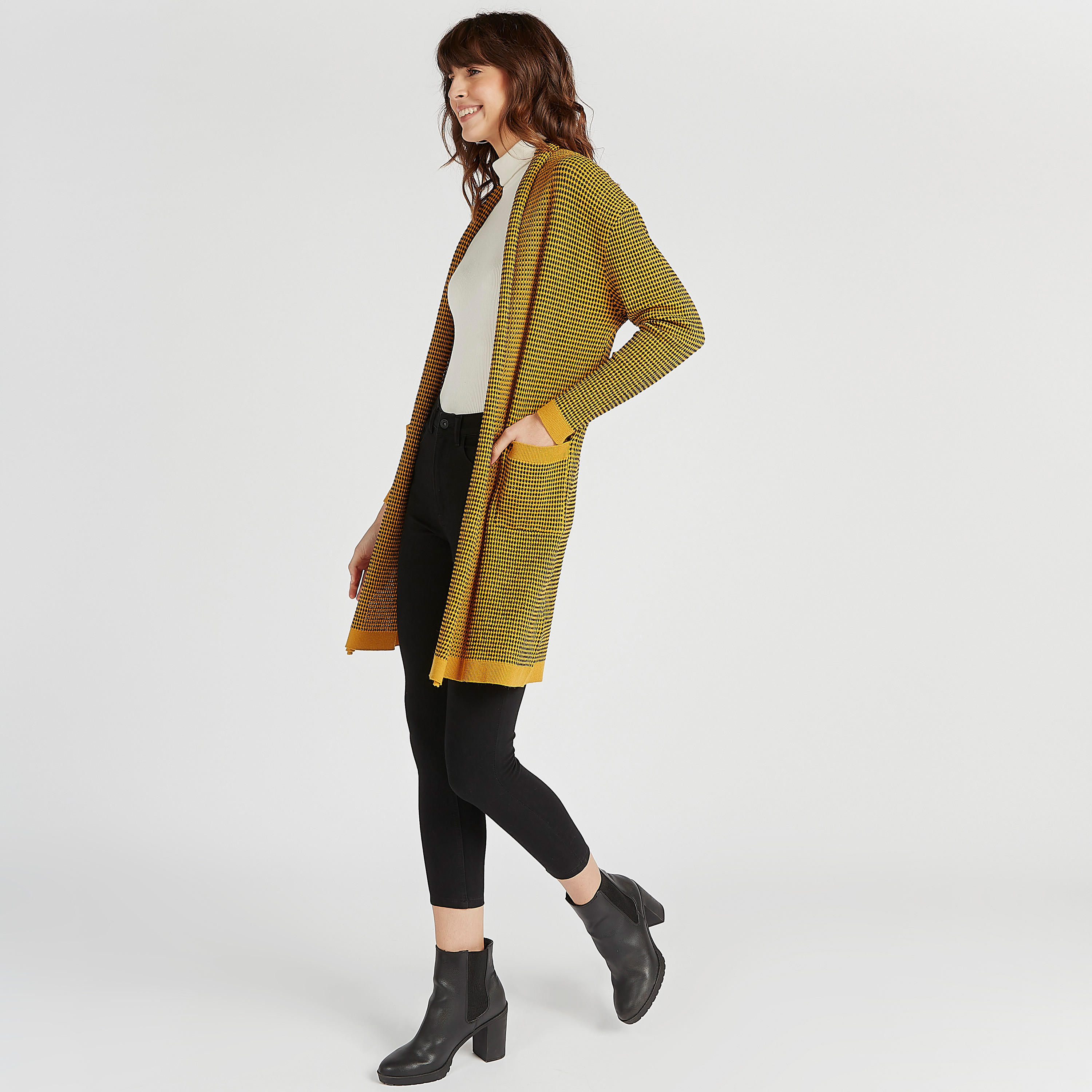 جاكيت طويل بارز الملمس بفتحة أماميّة مع أكمام طويلة وجيوب-women-winterwear-coatsandjackets-jackets-image-6