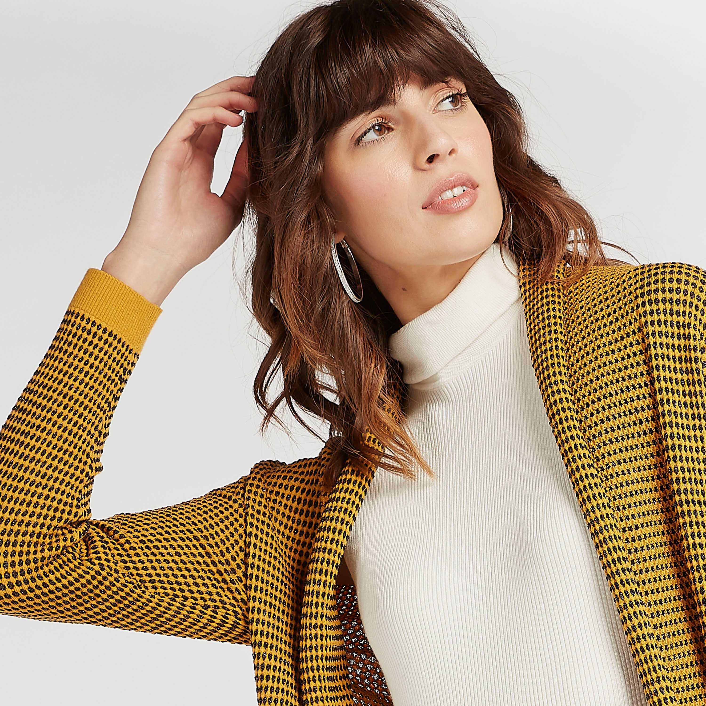 جاكيت طويل بارز الملمس بفتحة أماميّة مع أكمام طويلة وجيوب-women-winterwear-coatsandjackets-jackets-image-5