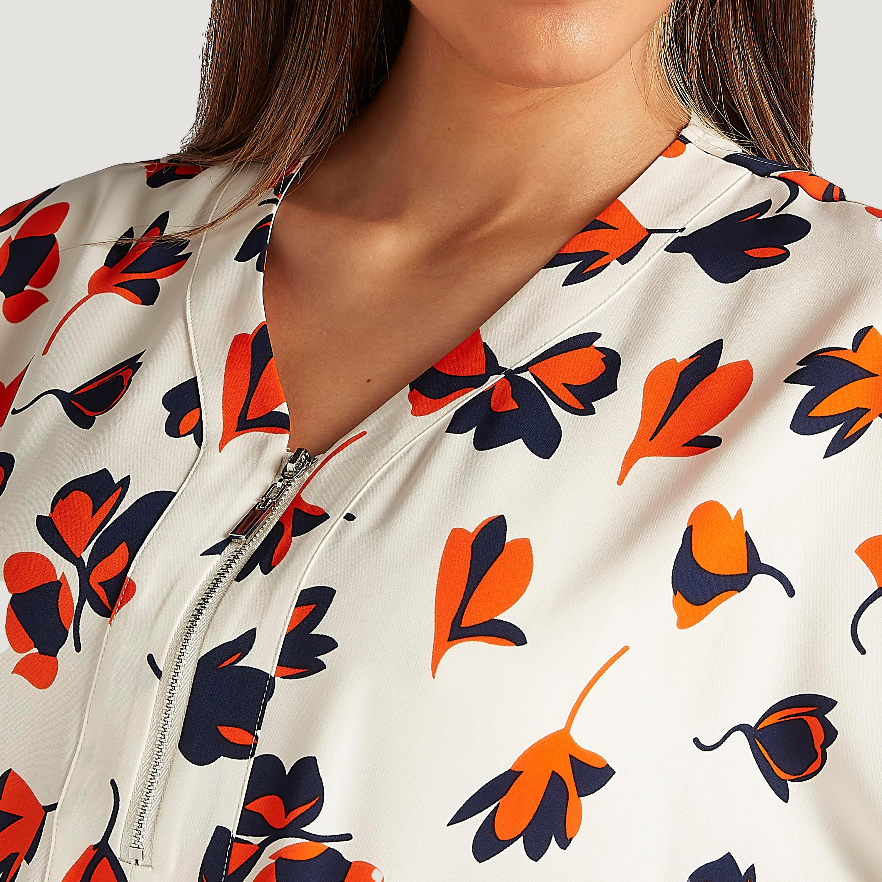 فستان بطبعات أزهار وياقة V وأكمام 3/4 وسحاب-women-clothing-shirtsandblouses-blouses-image-5