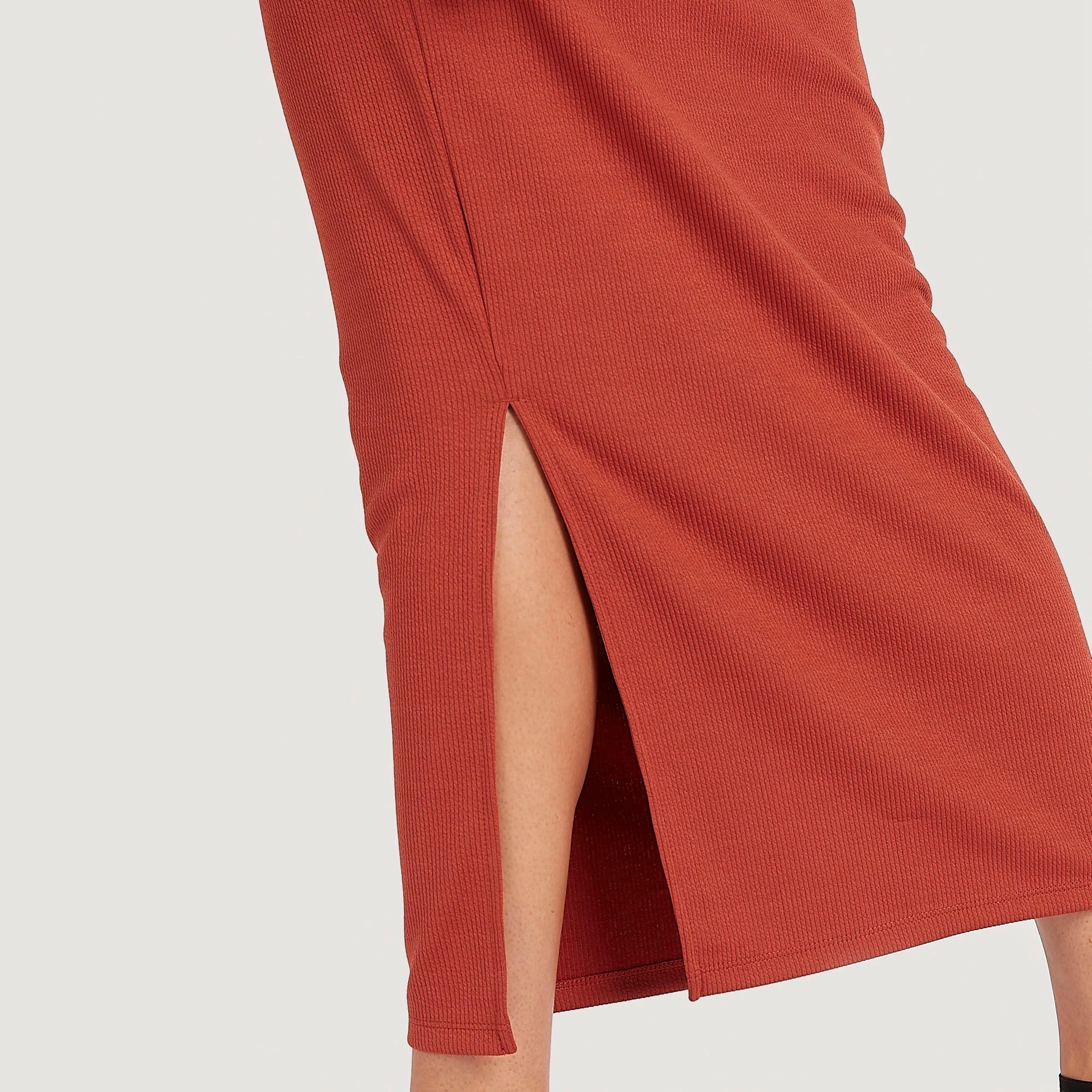 تنّورة ميدي بقصّة ضيّقة مضلّعة بخصر مطّاطي-women-clothing-bottoms-skirts-image-5