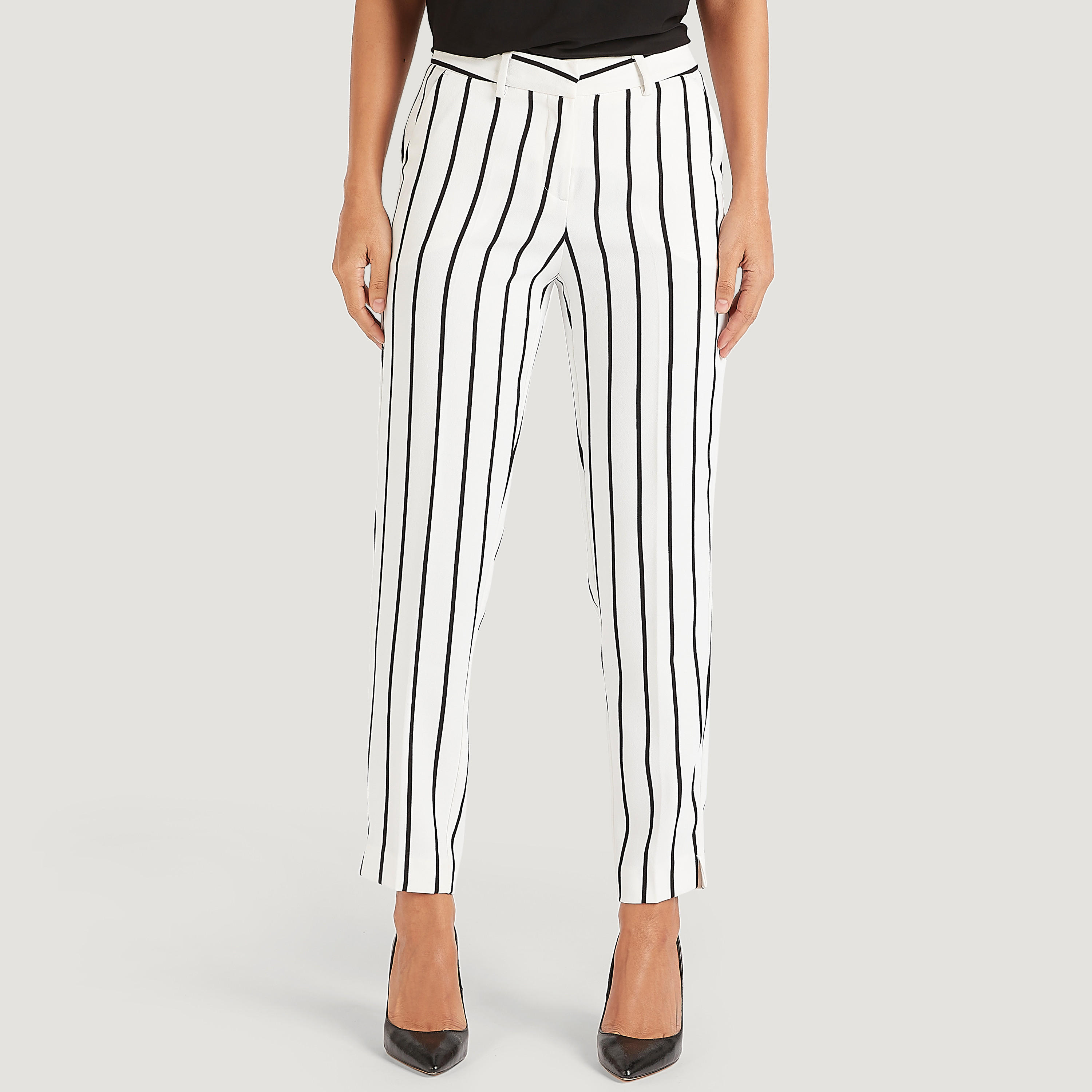 بنطلون سليم فيت مخطّط بخصر متوسّط الارتفاع وجيوب-women-clothing-bottoms-trousers-image-5