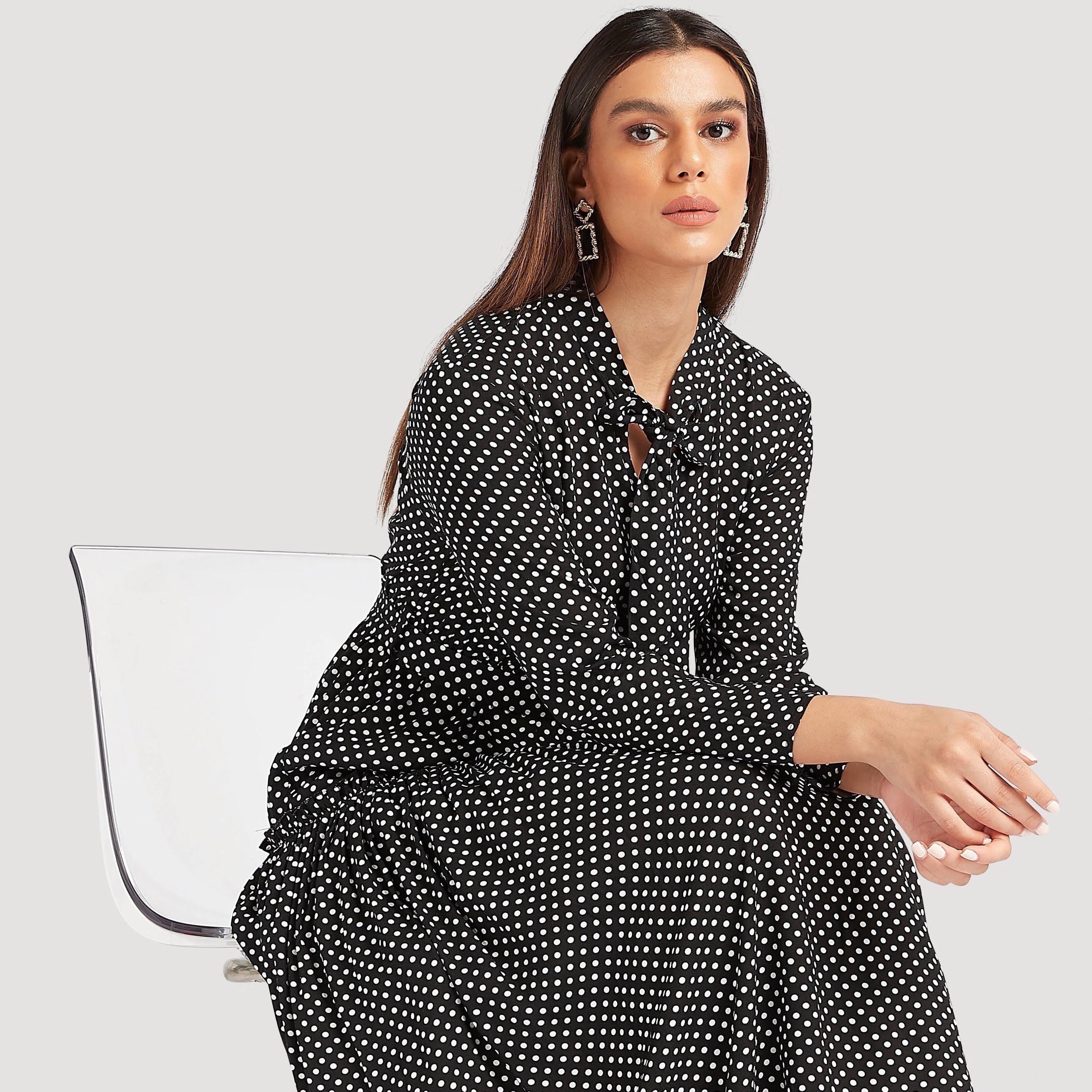 فستان طويل منقّط بأكمام طويلة وأربطة-women-clothing-dresses-image-1