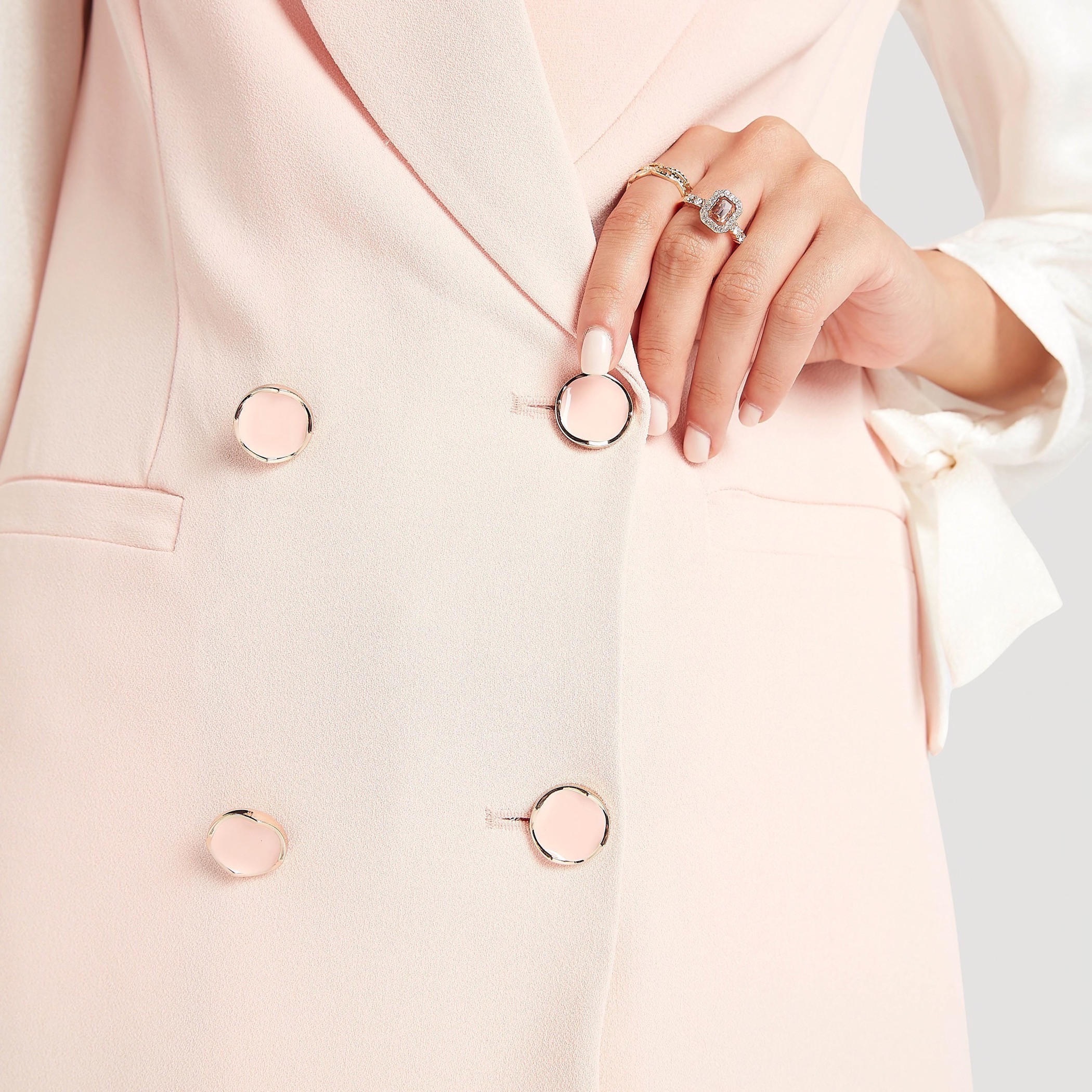Solid Sleeveless Trench Coat with Shawl Neck and Button Closure-women-clothing-coatsandjackets-coats-image-3