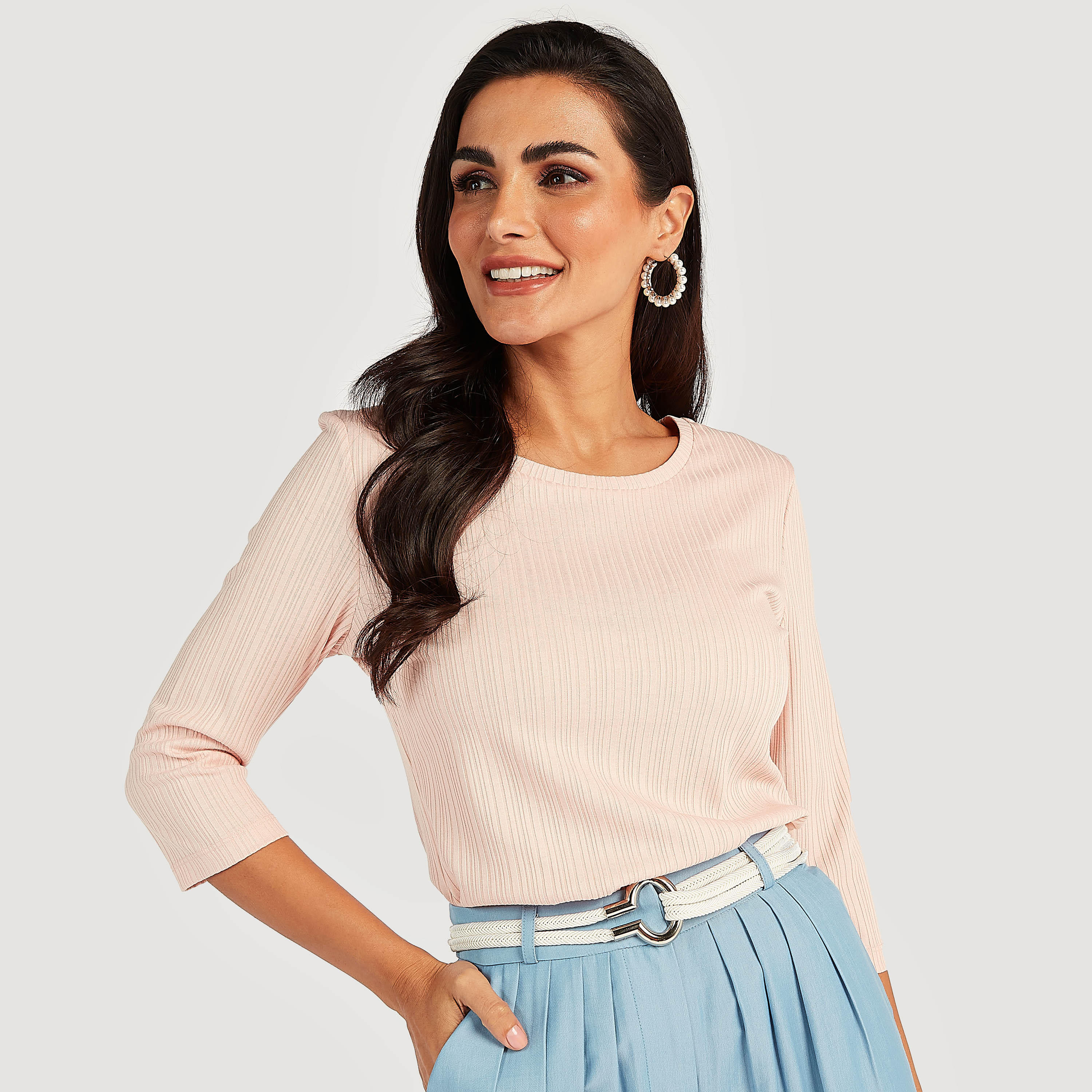 بلوزة بياقة مستديرة بارز الملمس مع أكمام 3/4-women-clothing-shirtsandblouses-blouses-image-1