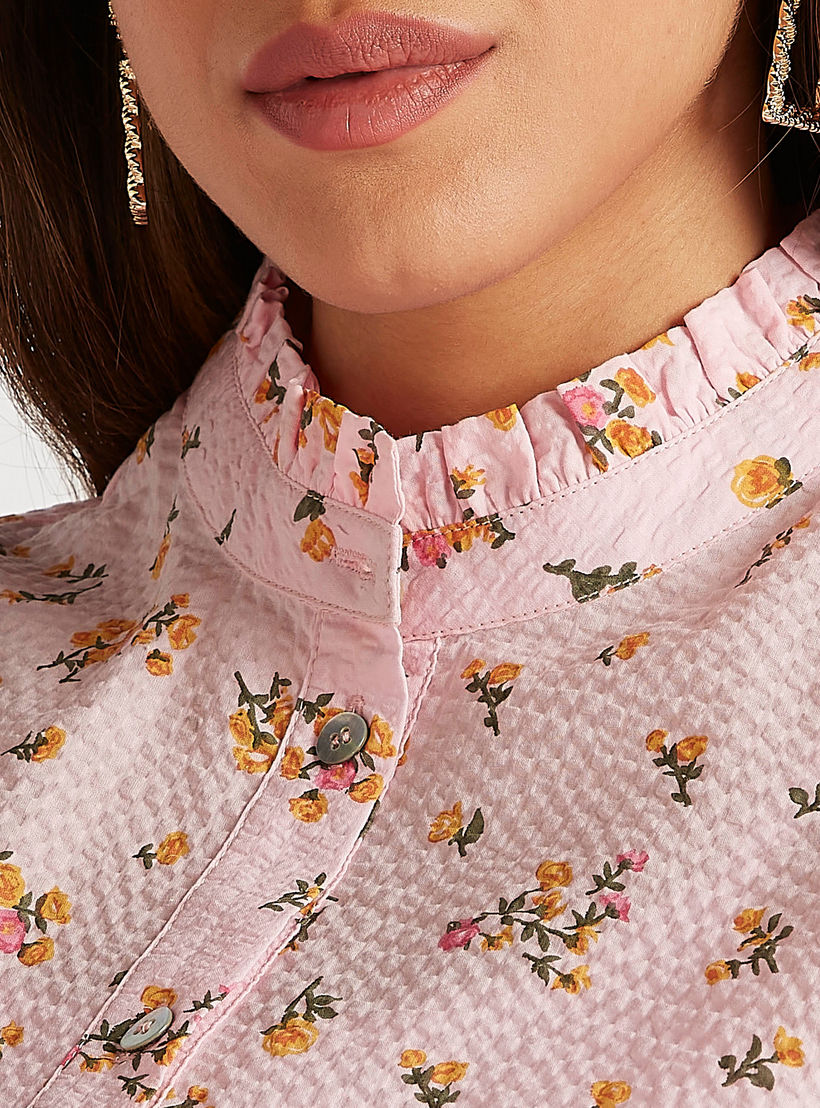 قميص بأكمام طويلة وياقة عالية وطبعات أزهار-women-clothing-shirtsandblouses-shirts-image-6