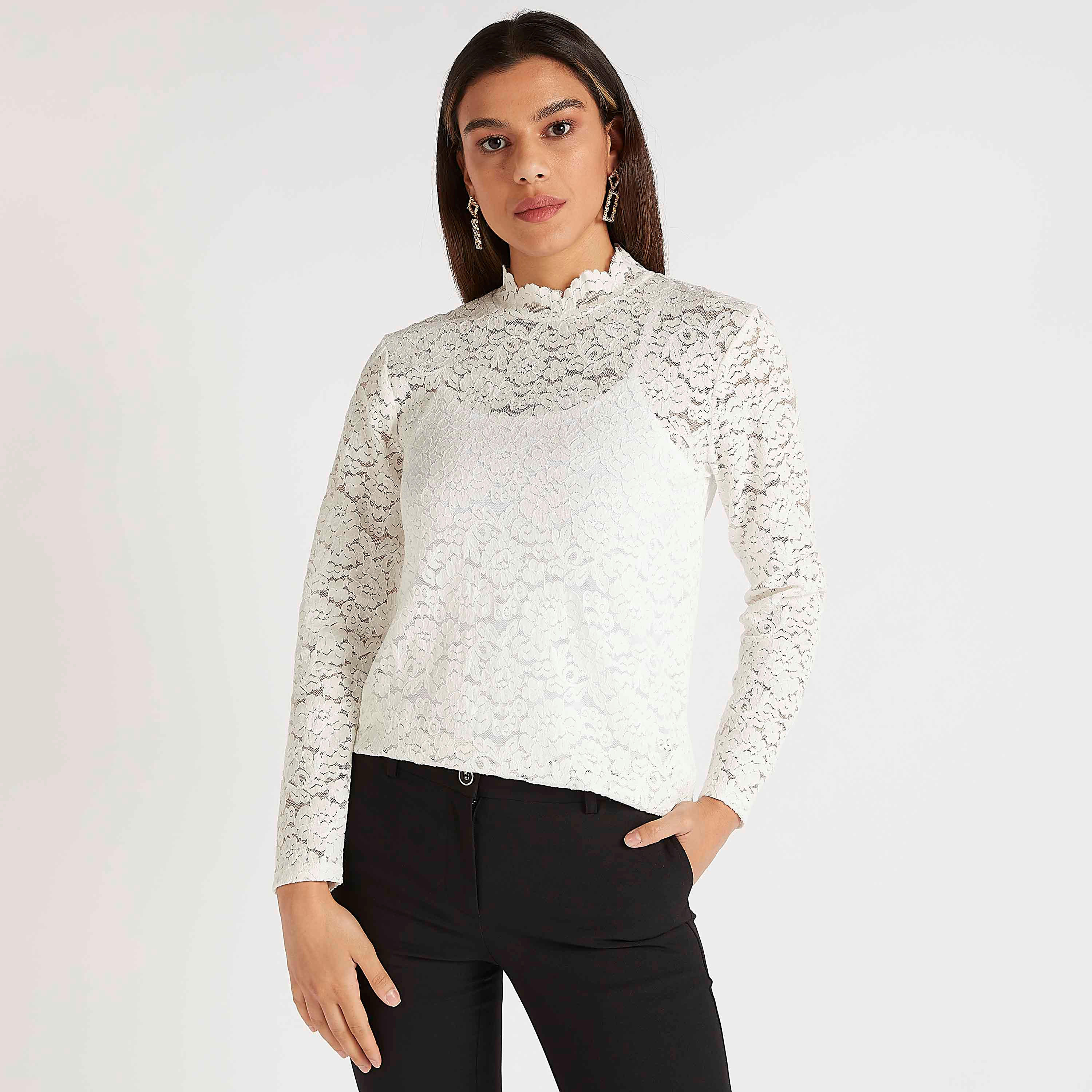 بلوزة دانتيل بأكمام طويلة وياقة عالية-women-clothing-shirtsandblouses-blouses-image-1