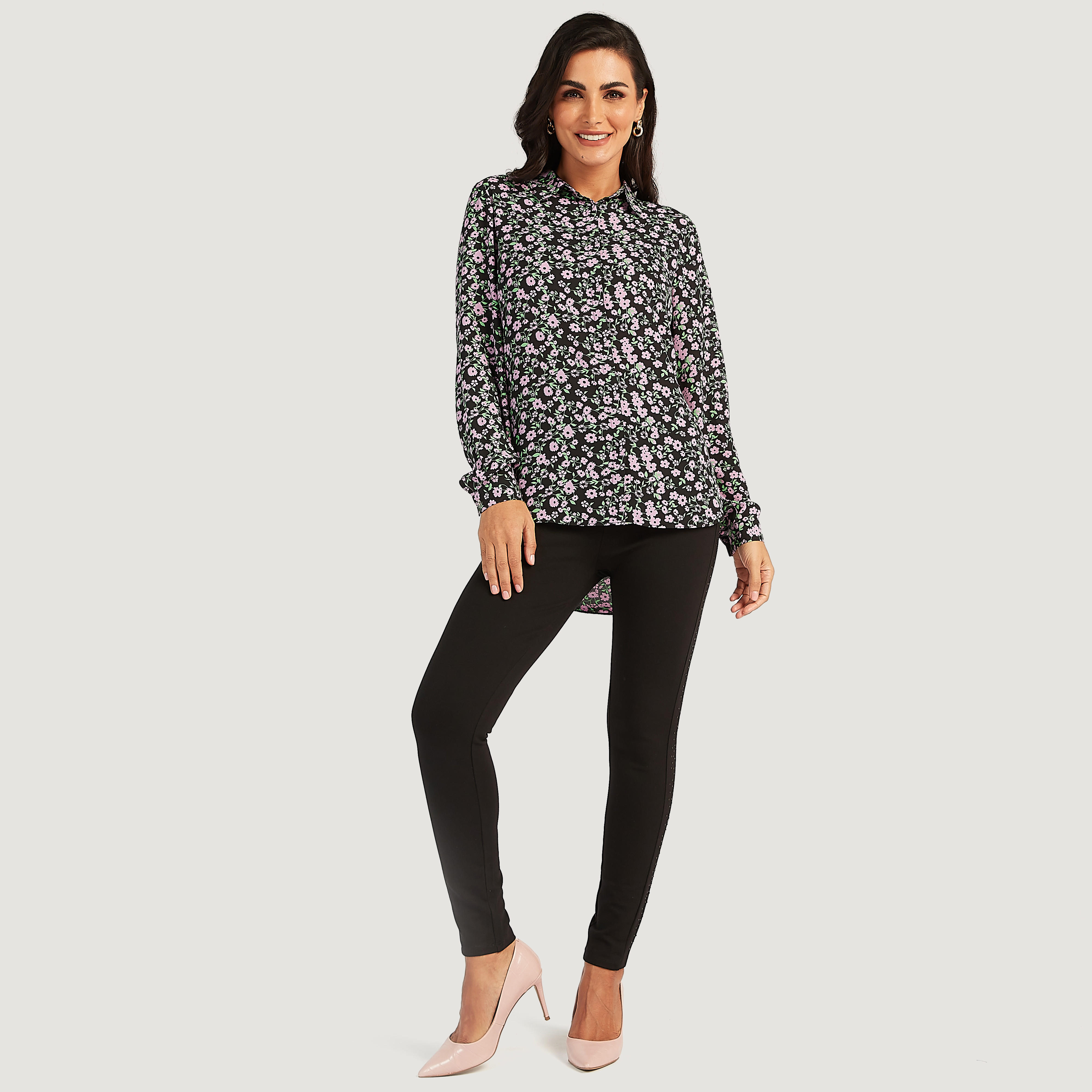 قميص بطبعات أزهار وياقة عادية وأكمام طويلة-women-clothing-shirtsandblouses-shirts-image-2