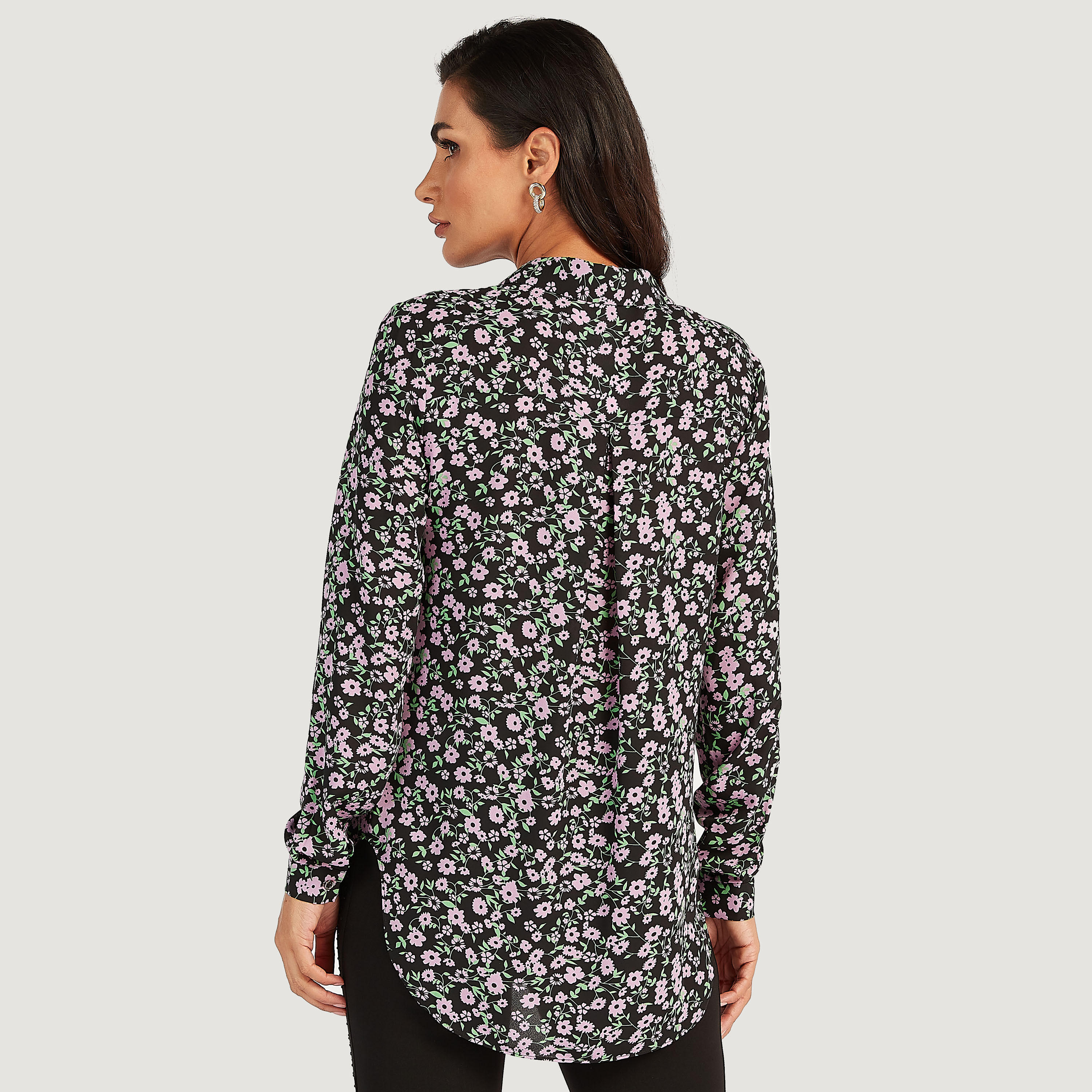 قميص بطبعات أزهار وياقة عادية وأكمام طويلة-women-clothing-shirtsandblouses-shirts-image-4
