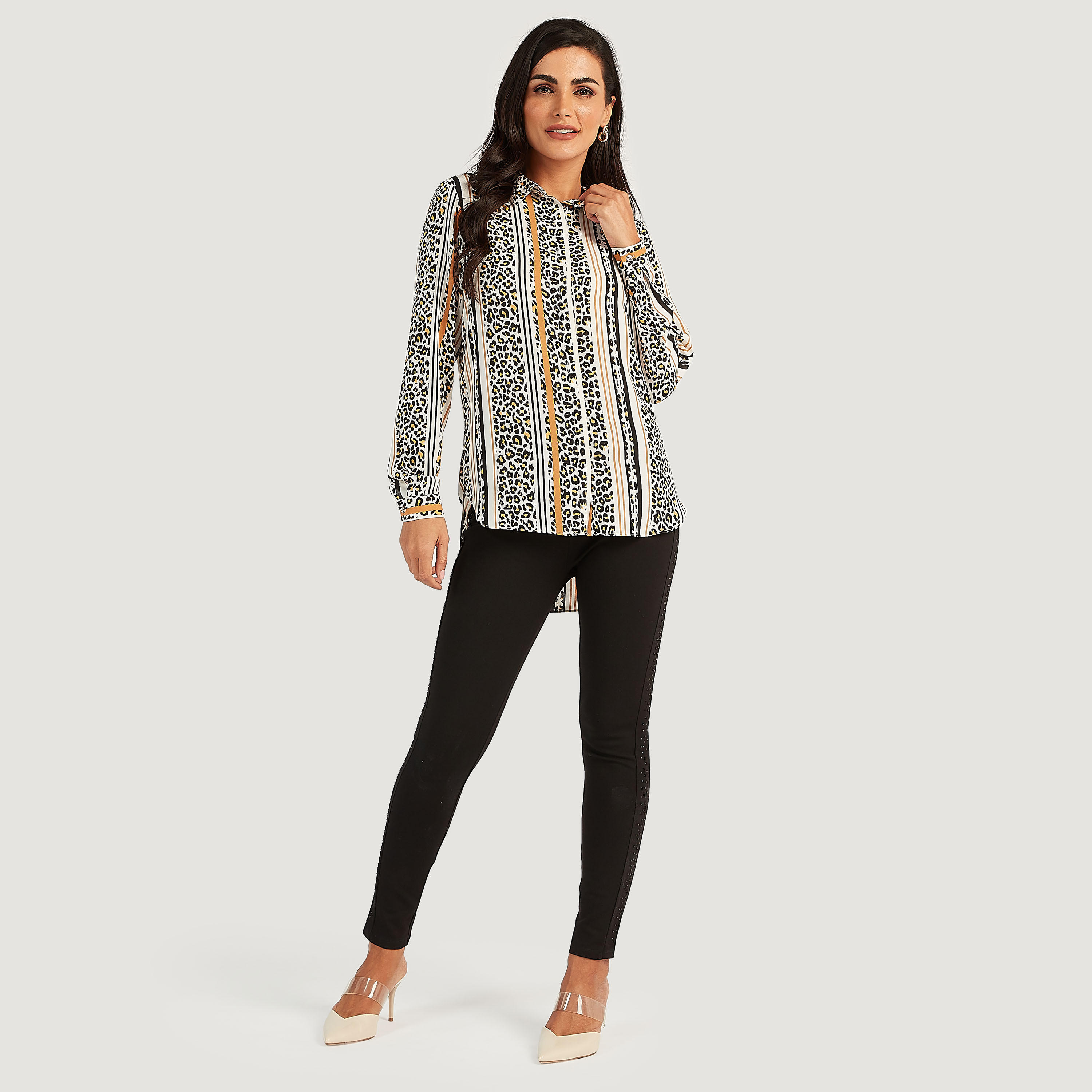 قميص بطبعات حيوانات وياقة عادية وأكمام طويلة-women-clothing-shirtsandblouses-shirts-image-2