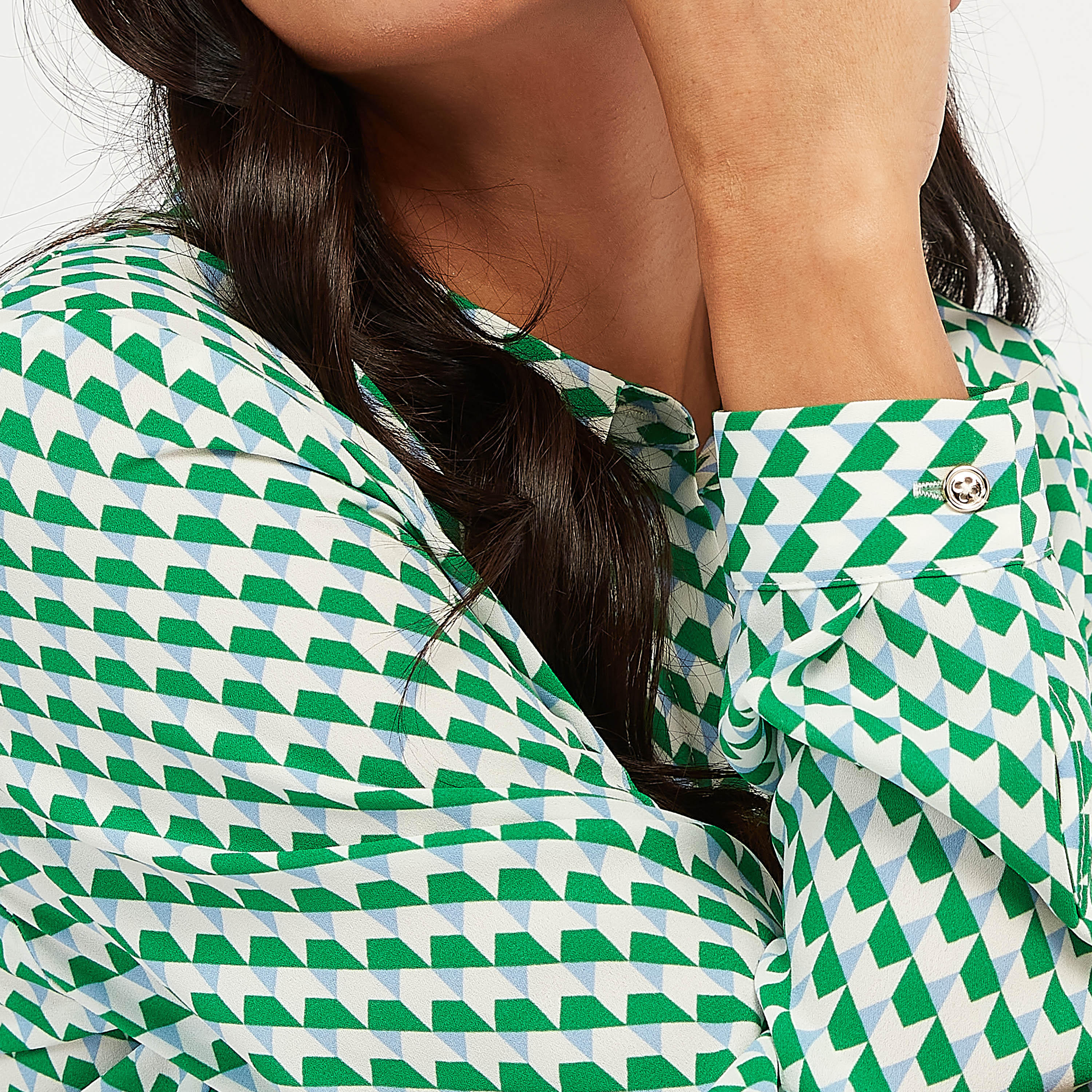 قميص بياقة عادية وأكمام طويلة وطبعات-women-clothing-shirtsandblouses-shirts-image-2