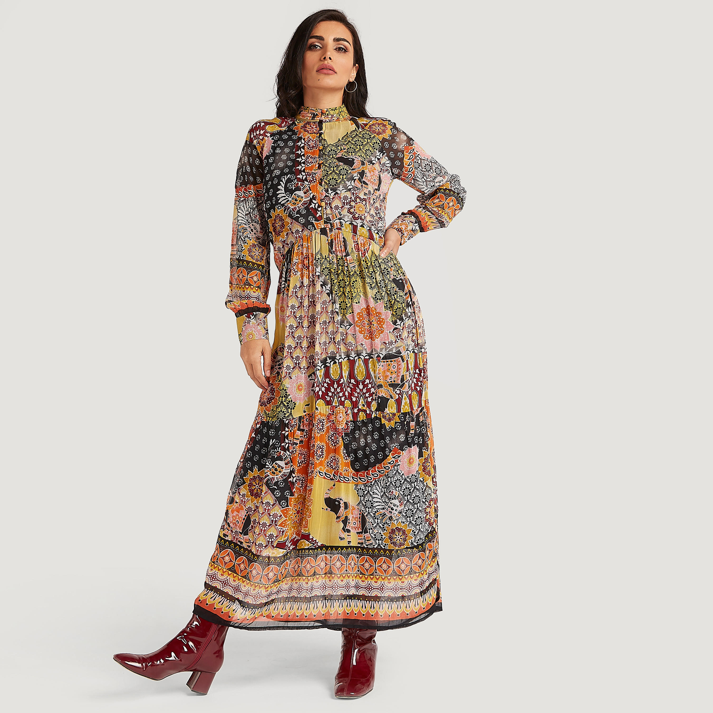 فستان طويل ايه لاين بأكمام طويلة وياقة عالية وطبعات-women-clothing-dresses-image-1