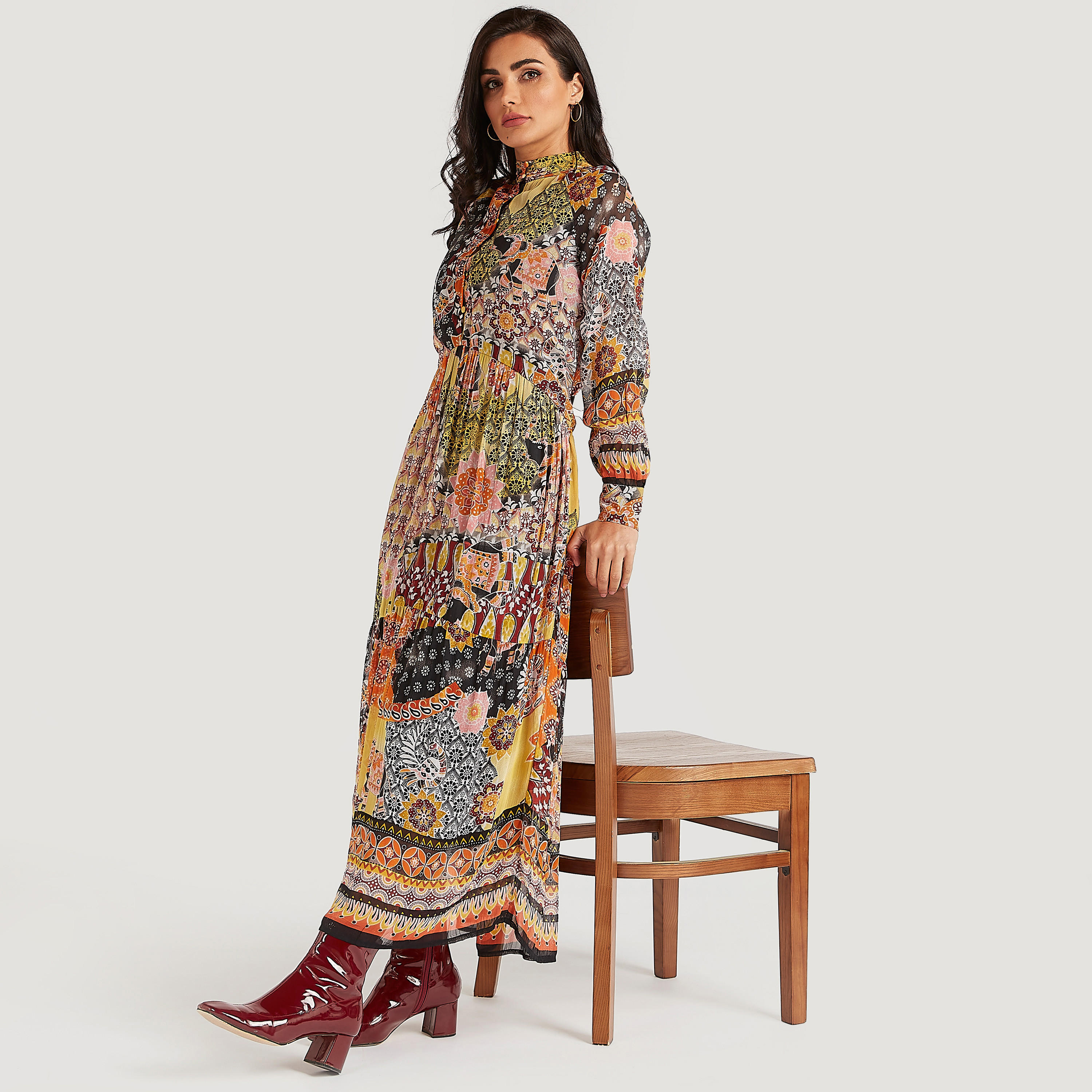 فستان طويل ايه لاين بأكمام طويلة وياقة عالية وطبعات-women-clothing-dresses-image-2