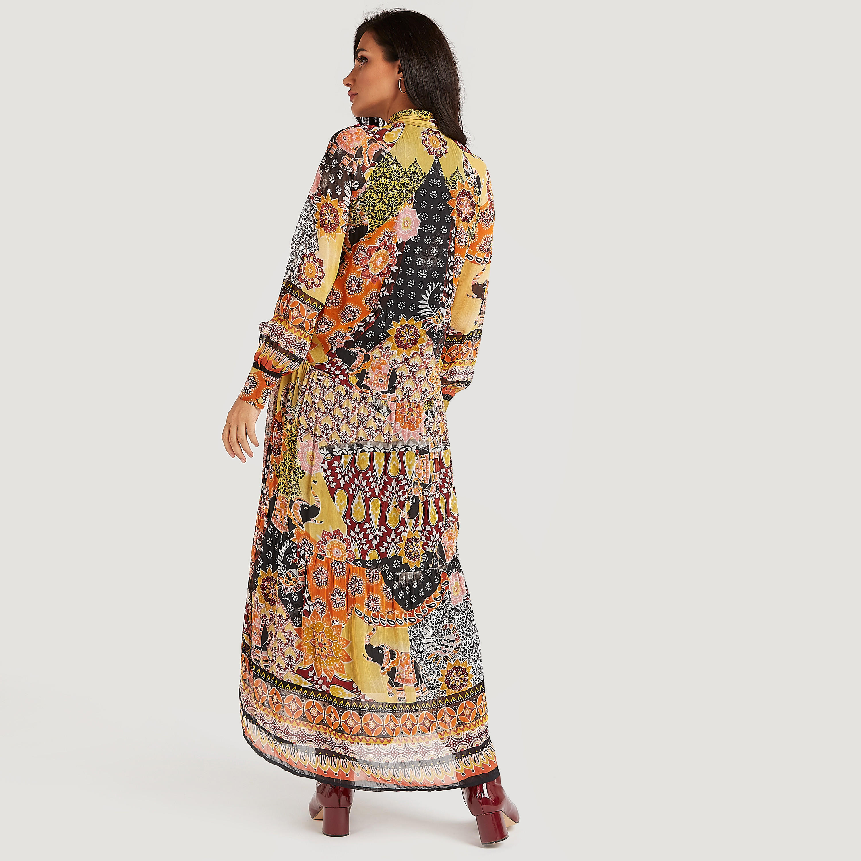 فستان طويل ايه لاين بأكمام طويلة وياقة عالية وطبعات-women-clothing-dresses-image-4