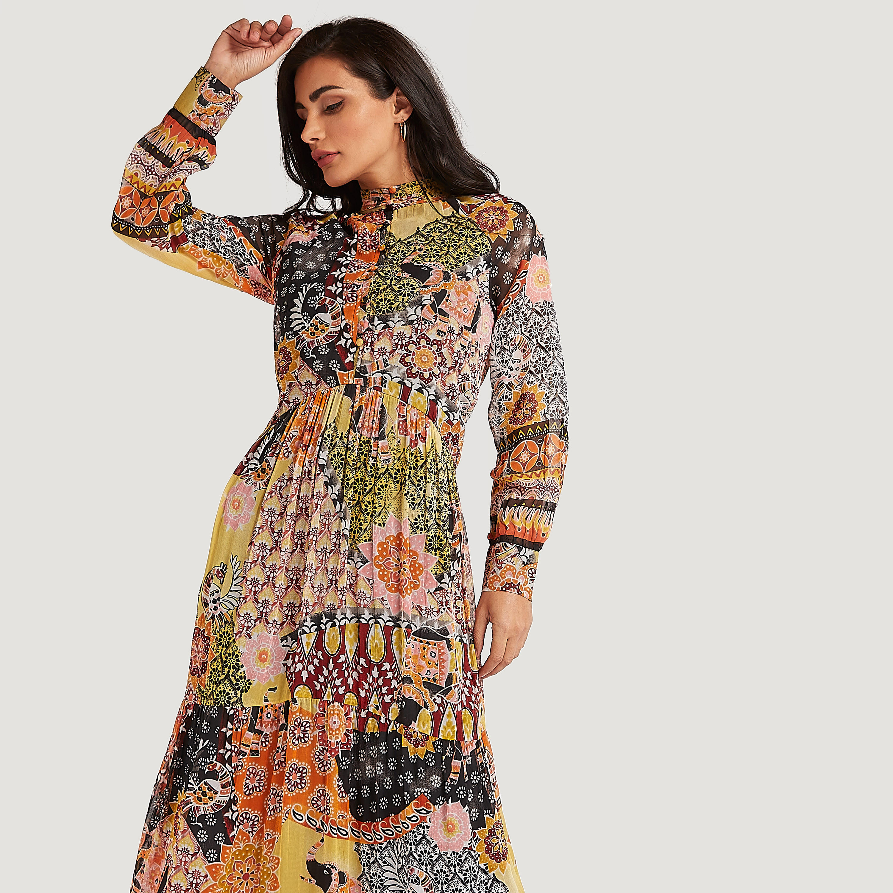 فستان طويل ايه لاين بأكمام طويلة وياقة عالية وطبعات-women-clothing-dresses-image-9