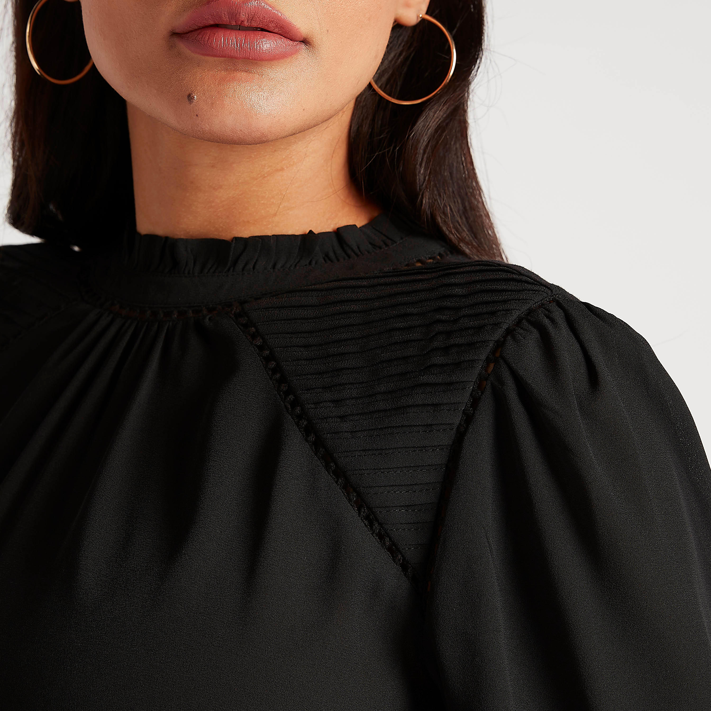 بلوزة بارزة الملمس بياقة عالية وأكمام طويلة-women-clothing-shirtsandblouses-blouses-image-4