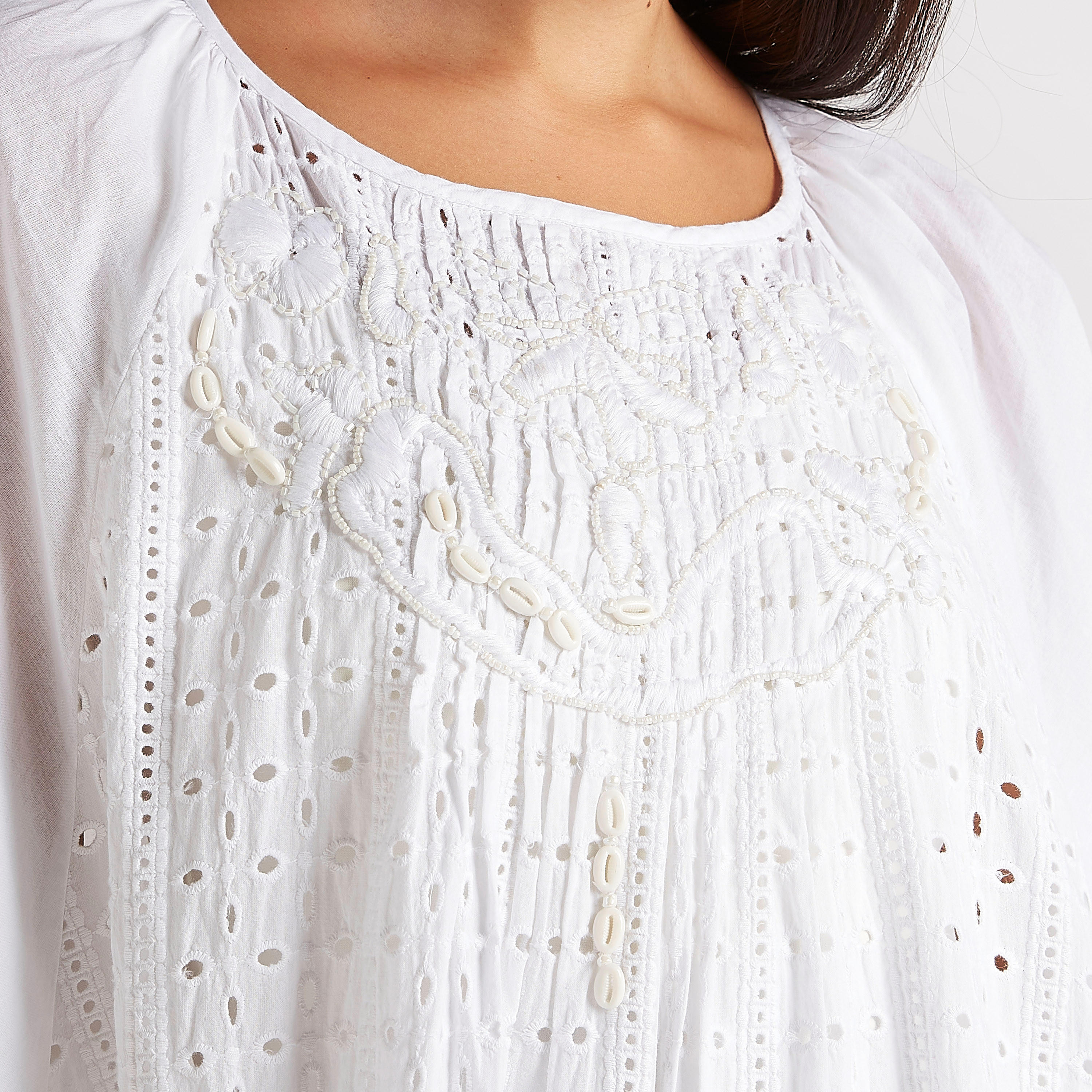 بلوزة مزيّنة بياقة مستديرة وأكمام 3/4-women-clothing-shirtsandblouses-blouses-image-3